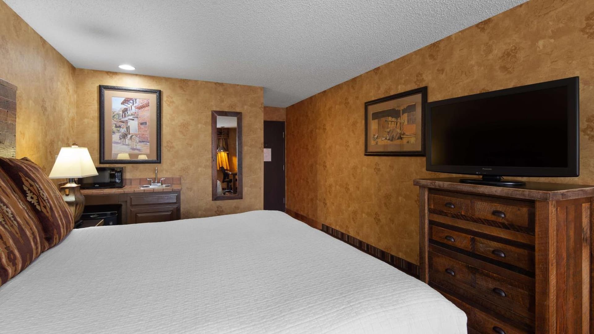 Best Western Plus Inn of Santa Fe gallery photo in Santa Fe, NM — image 32