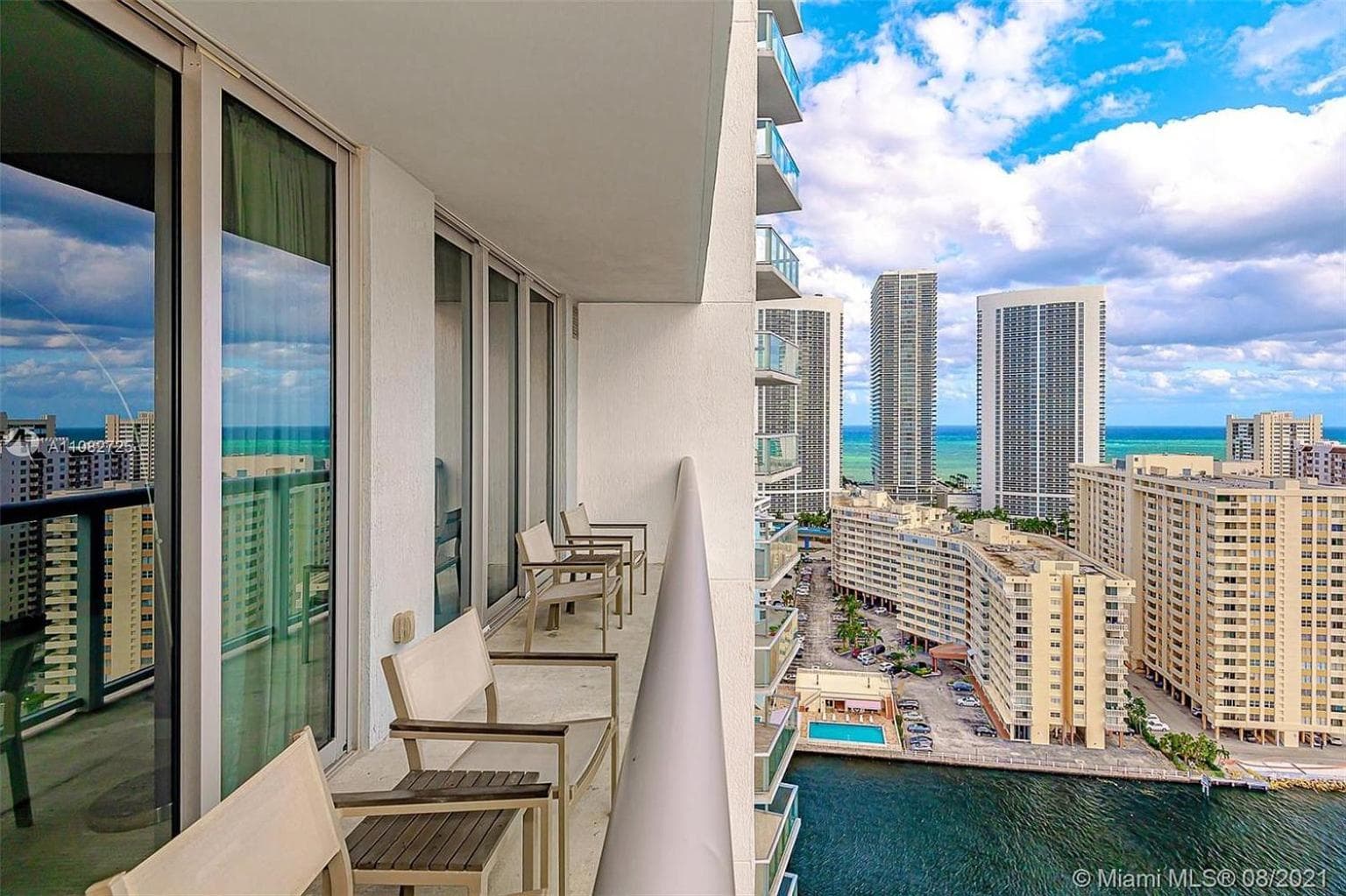 Beachwalk Elite Hotels and Resorts property views in Hallandale Beach, FL — gallery photo 3