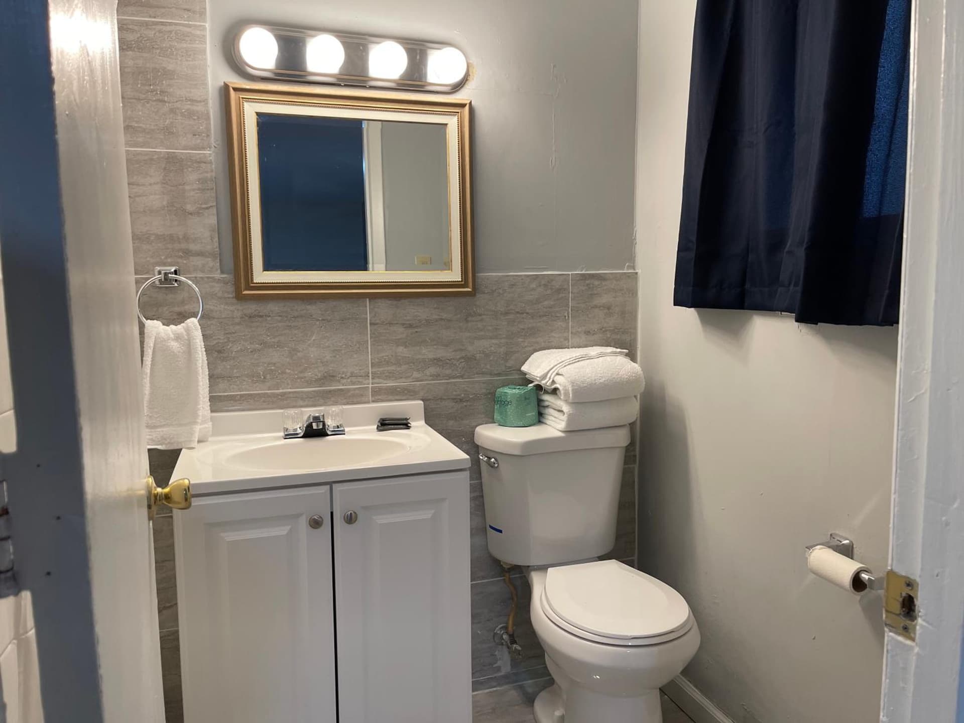 Superlodge gallery photo in Dover, DE — image 12