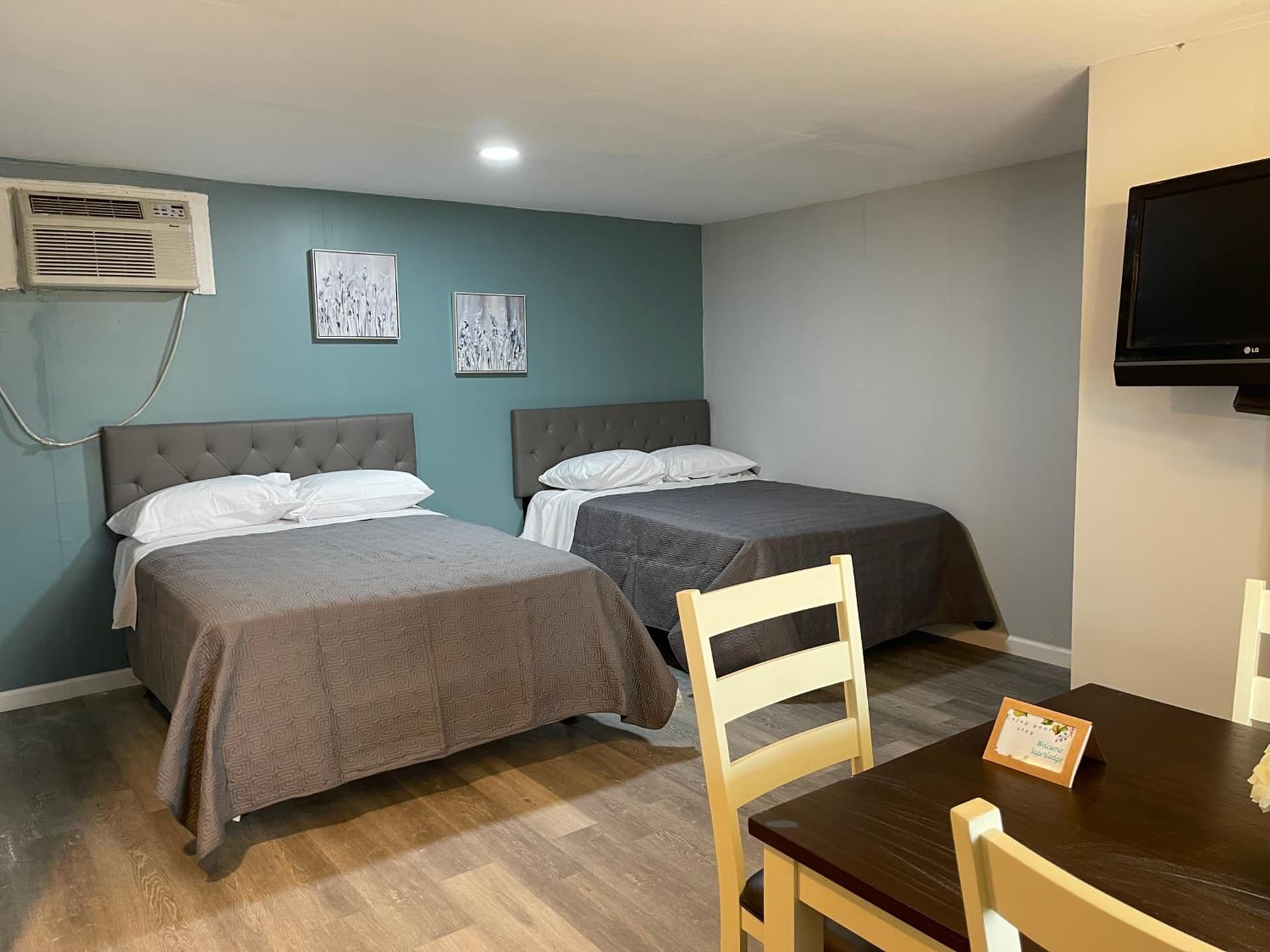Superlodge gallery photo in Dover, DE — image 13