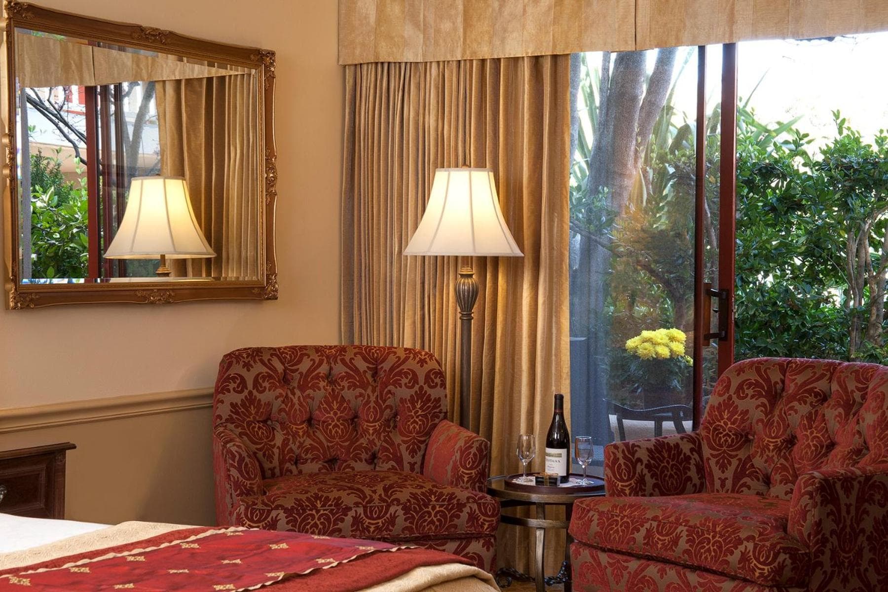 Victorian Inn gallery photo in Monterey, CA — image 14