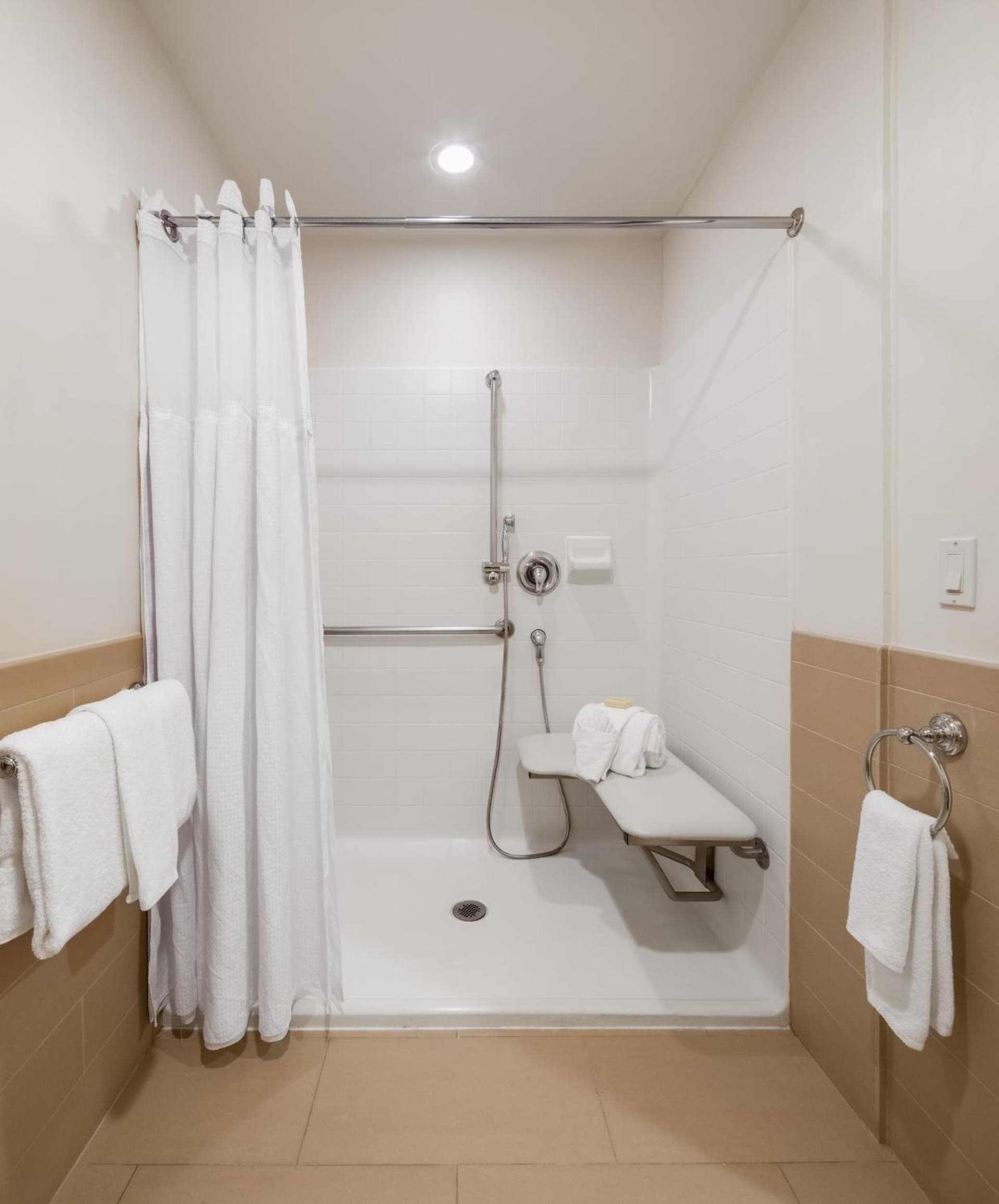 Ayres Hotel & Spa Moreno Valley/Riverside gallery photo in Moreno Valley, CA — image 28