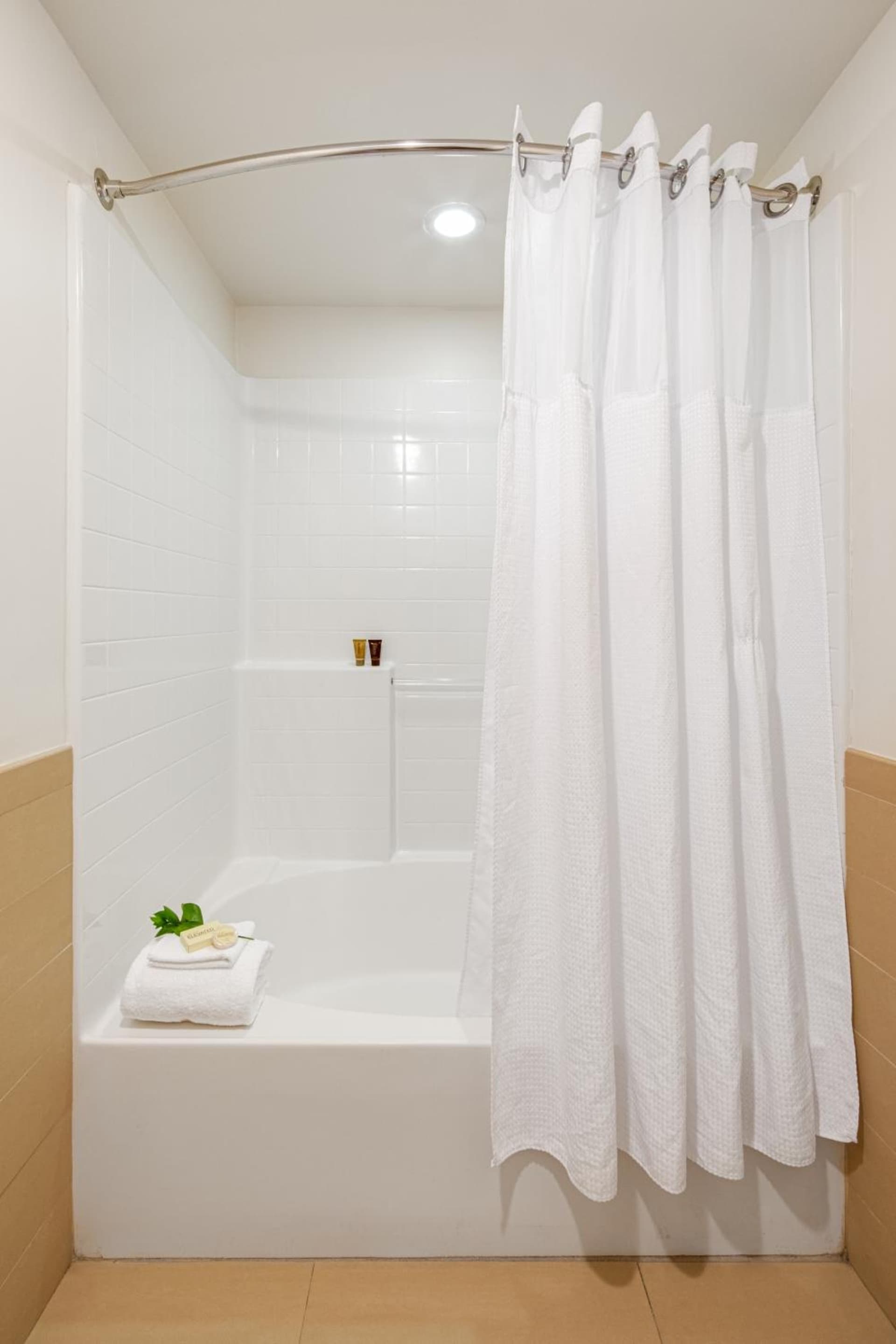 Ayres Hotel & Spa Moreno Valley/Riverside gallery photo in Moreno Valley, CA — image 37