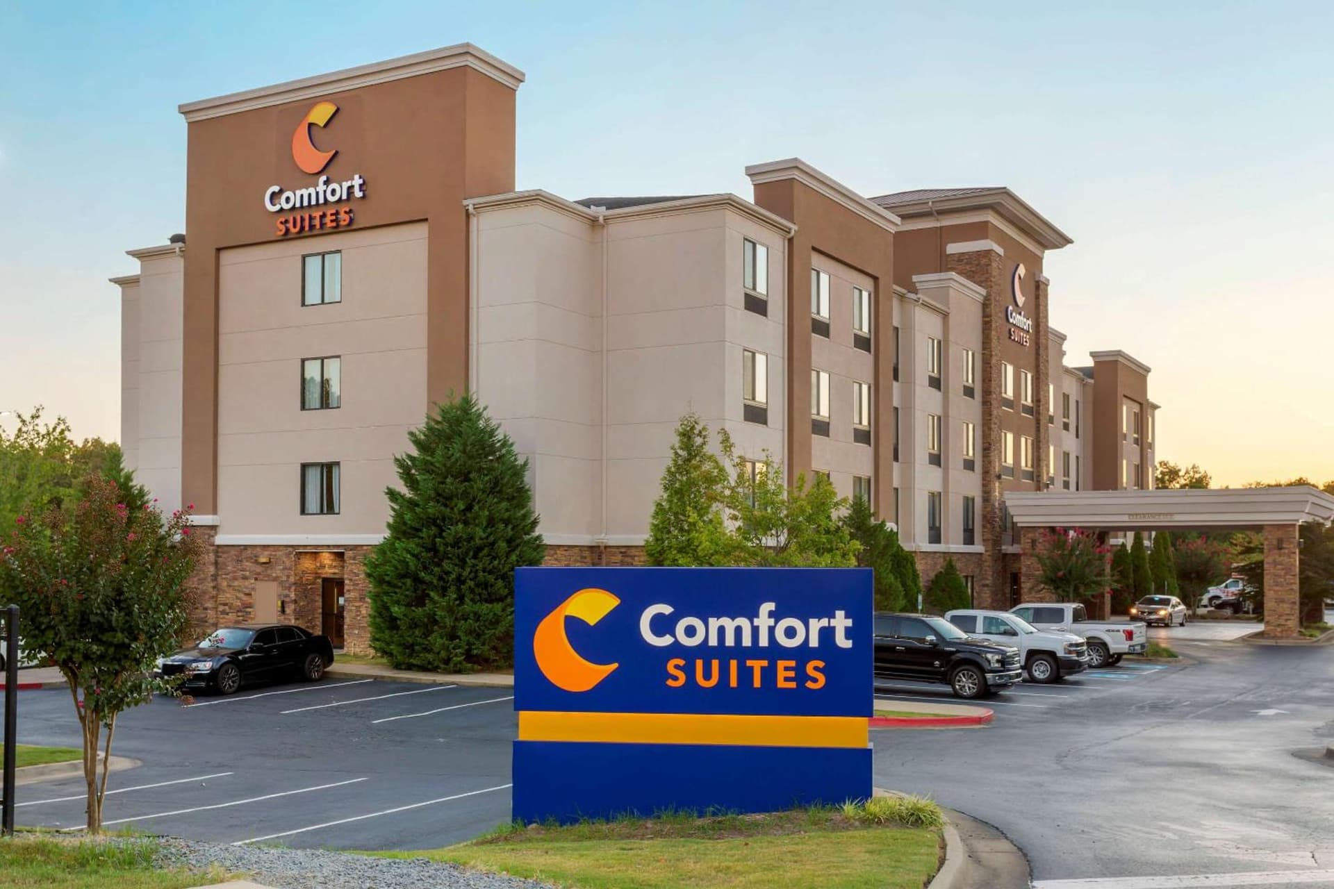 Comfort Suites Little Rock West interior in Little Rock, AR — gallery photo 2