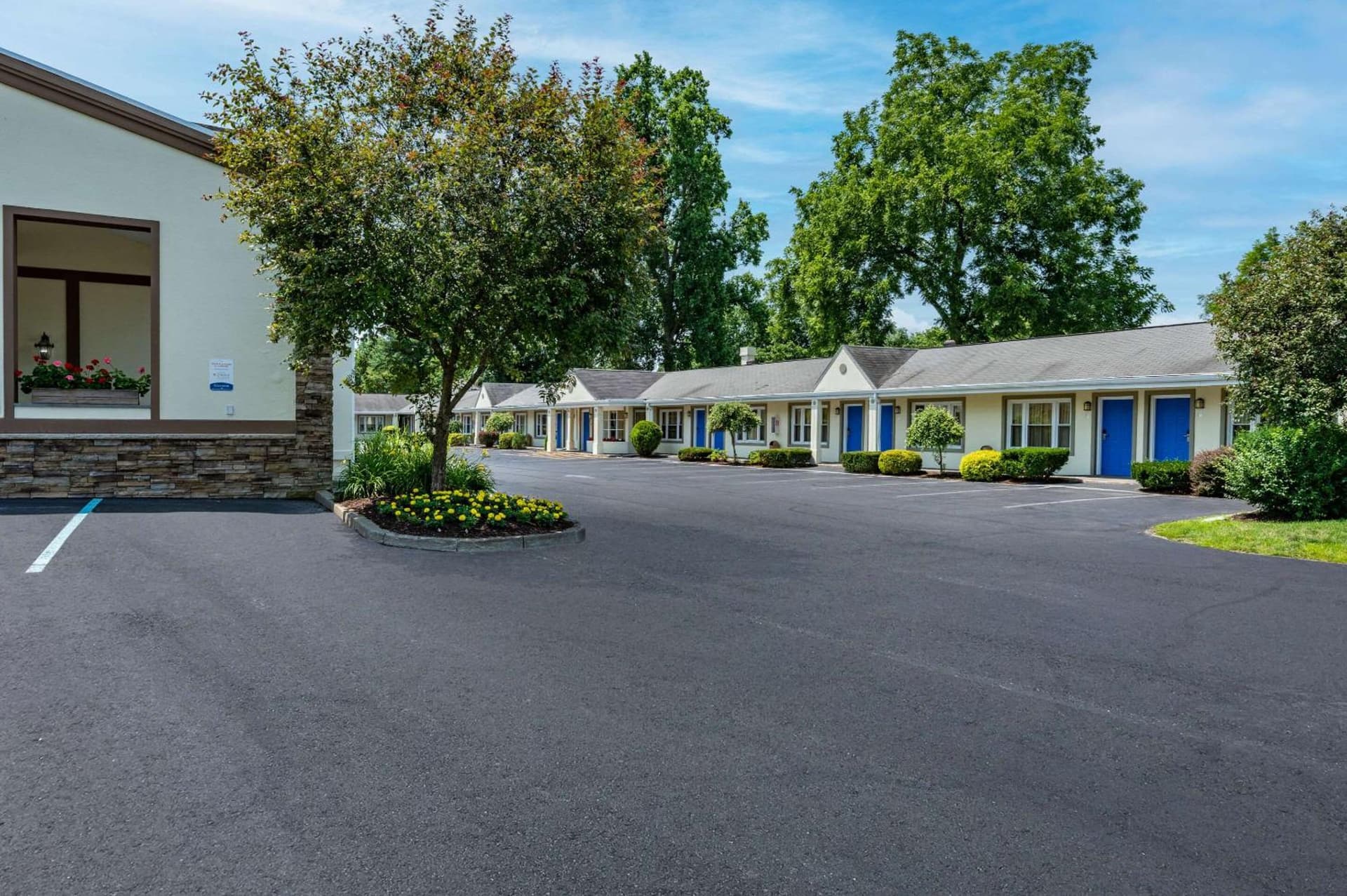 Rodeway Inn Poughkeepsie gallery photo in Poughkeepsie, NY — image 40