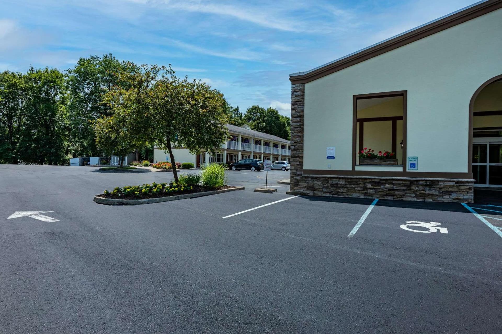 Rodeway Inn Poughkeepsie gallery photo in Poughkeepsie, NY — image 25