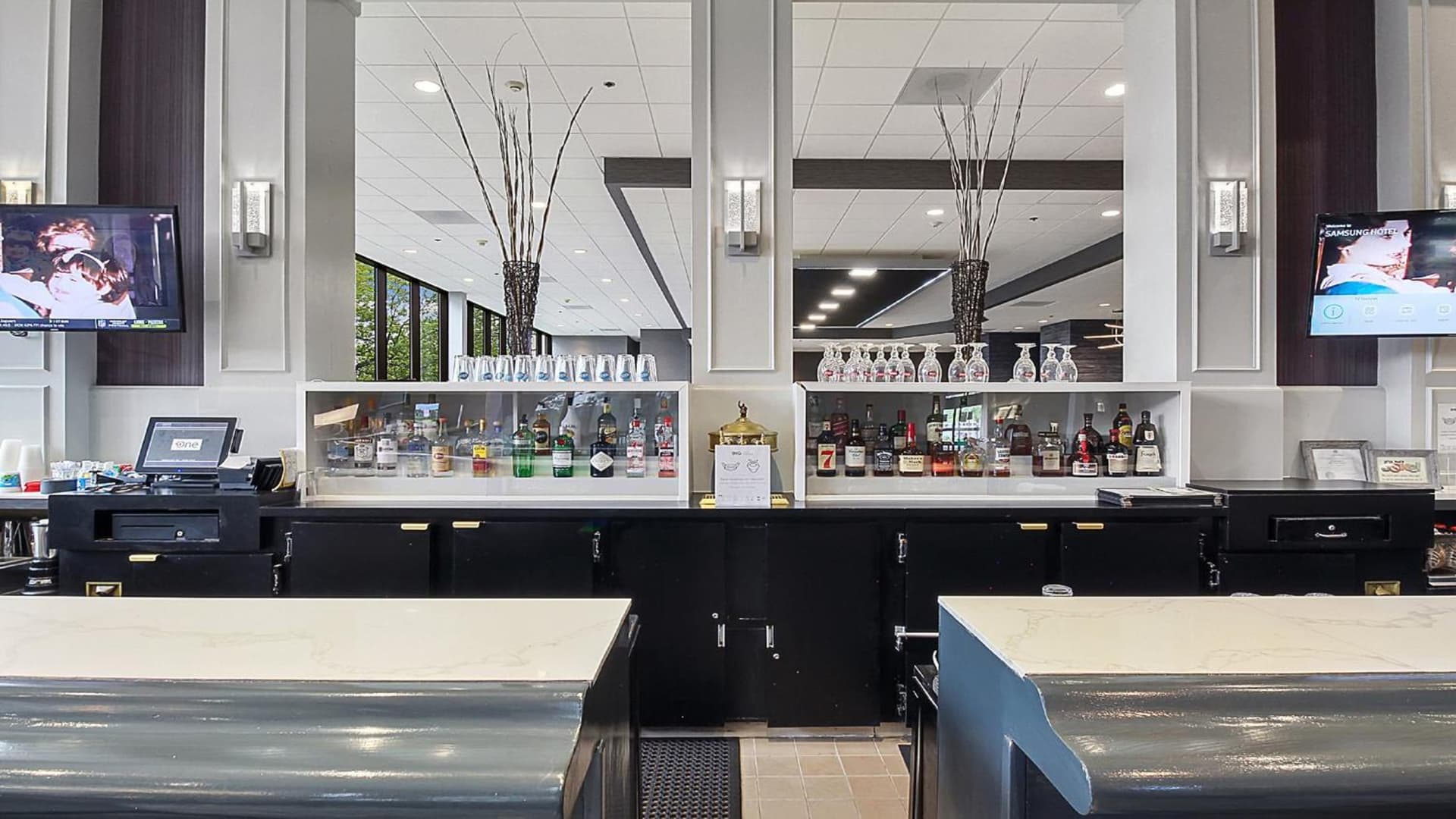 Holiday Inn Chicago Nw Crystal Lk Conv Ctr by IHG gallery photo in Crystal Lake, IL — image 37