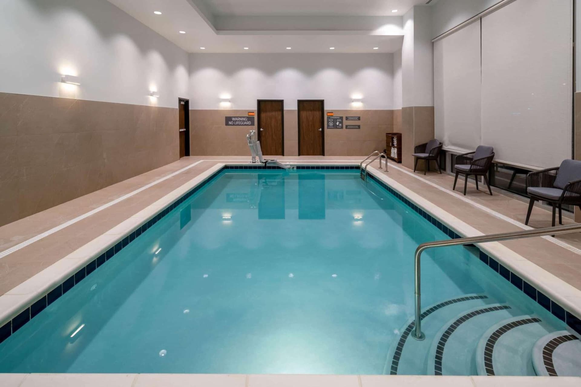 La Quinta Inn & Suites by Wyndham Nashville Downtown Stadium gallery photo in Nashville, TN — image 80