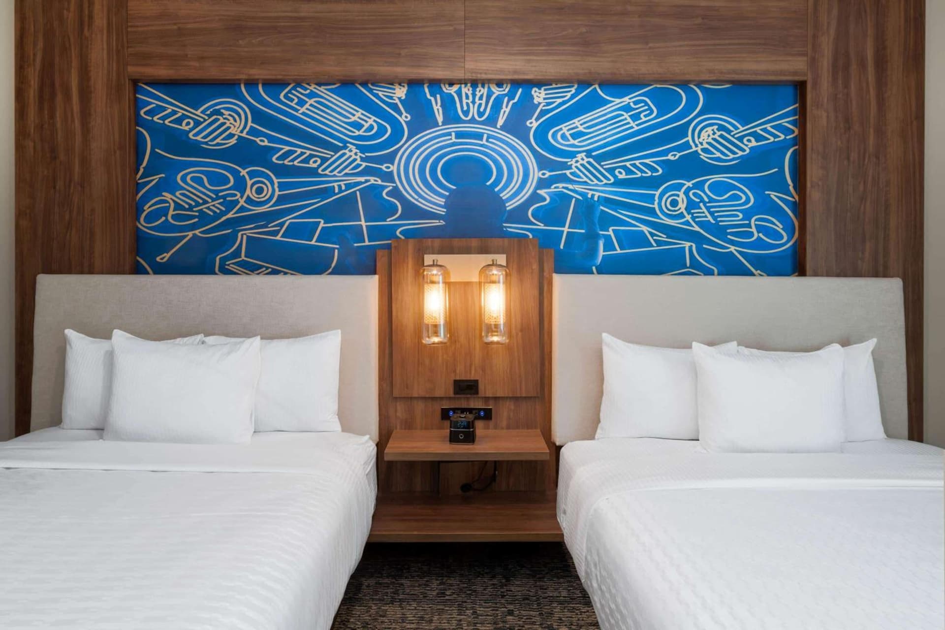 La Quinta Inn & Suites by Wyndham Nashville Downtown Stadium gallery photo in Nashville, TN — image 50
