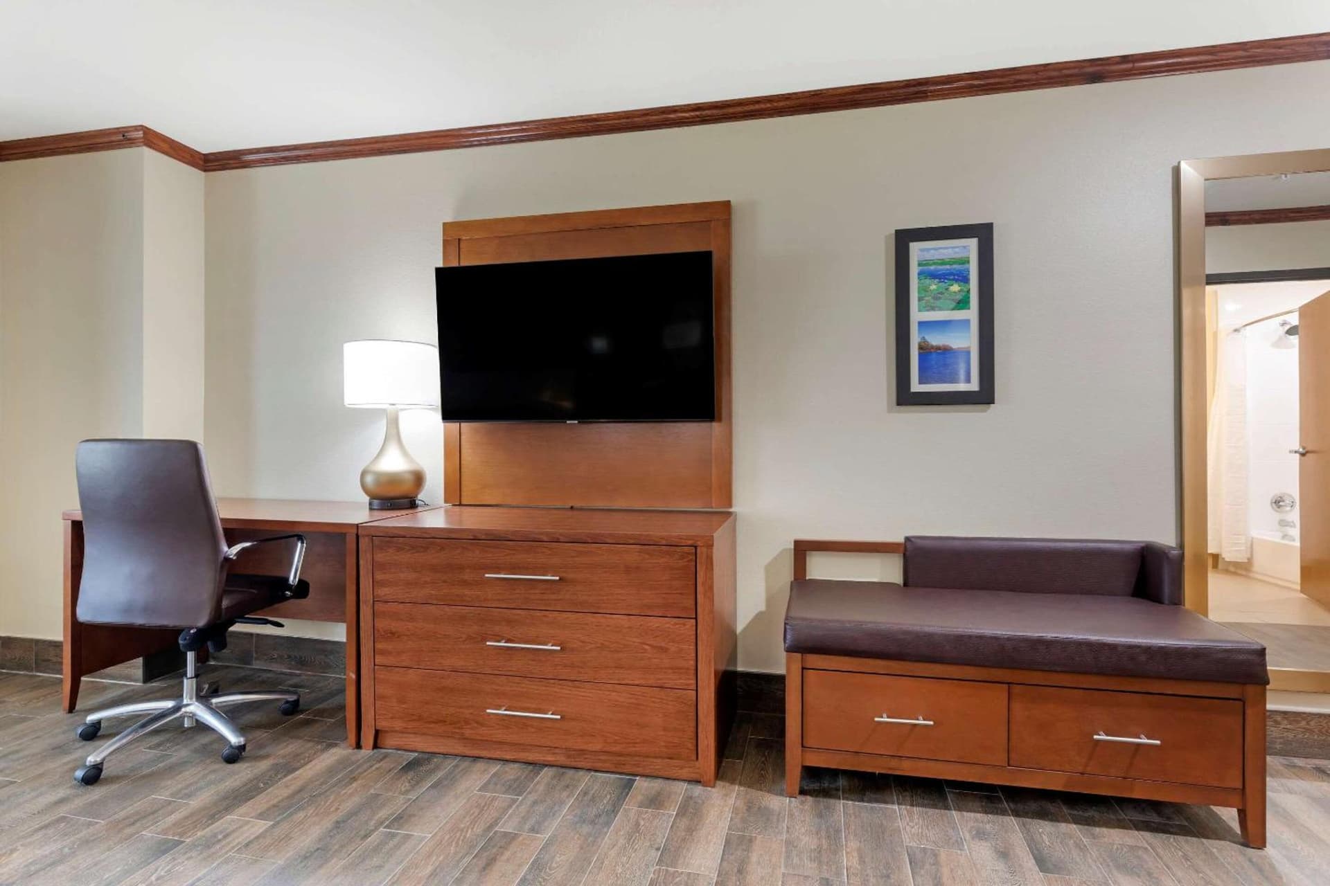 Comfort Suites West Monroe near Ike Hamilton Expo Center gallery photo in West Monroe, LA — image 80
