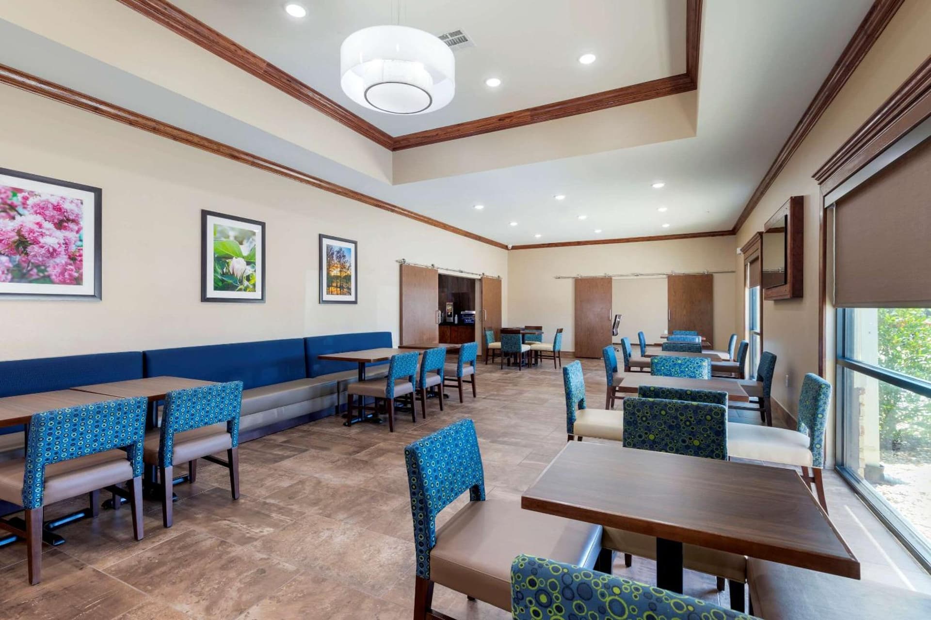 Comfort Suites West Monroe near Ike Hamilton Expo Center gallery photo in West Monroe, LA — image 72