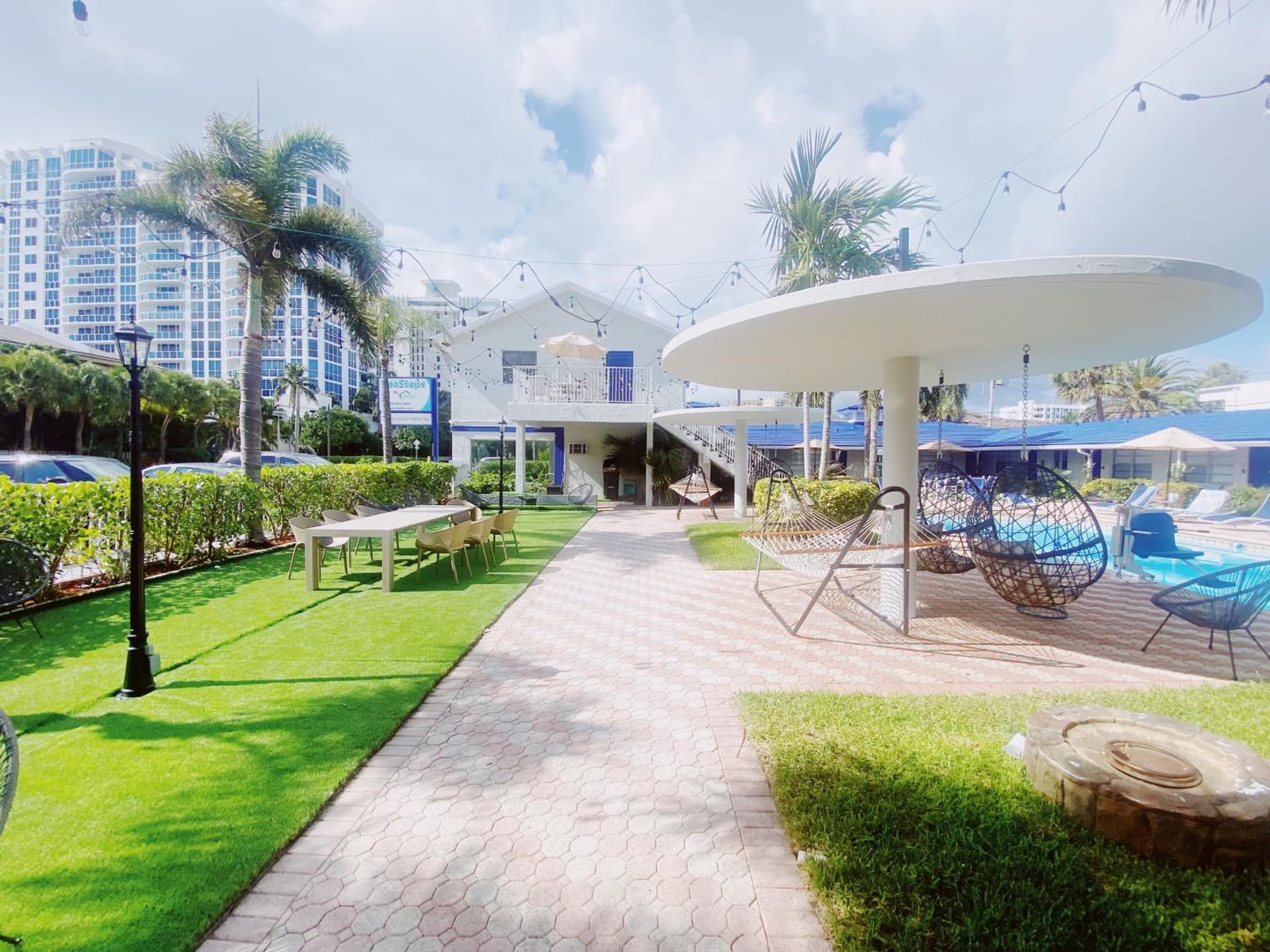 Sea Steps By Lowkl gallery photo in Pompano Beach, FL — image 37