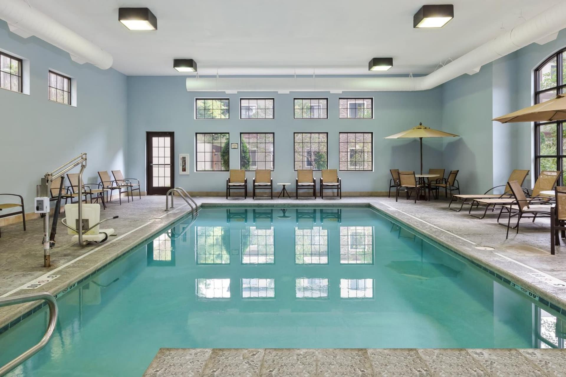 Staybridge Suites Kalamazoo by IHG interior in Kalamazoo, MI — gallery photo 2