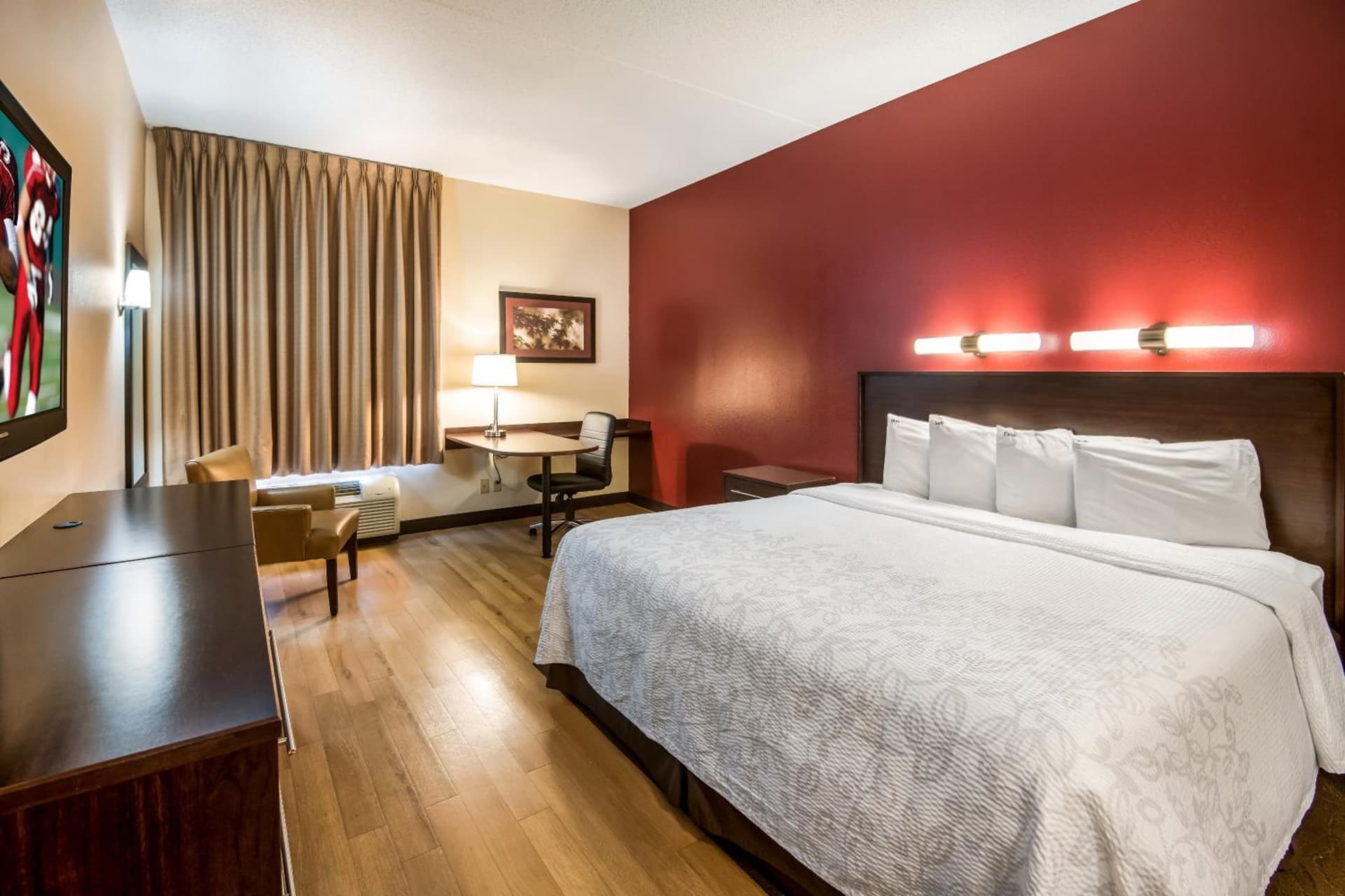 Red Roof Inn PLUS+ South Deerfield - Amherst gallery photo in South Deerfield, MA — image 29