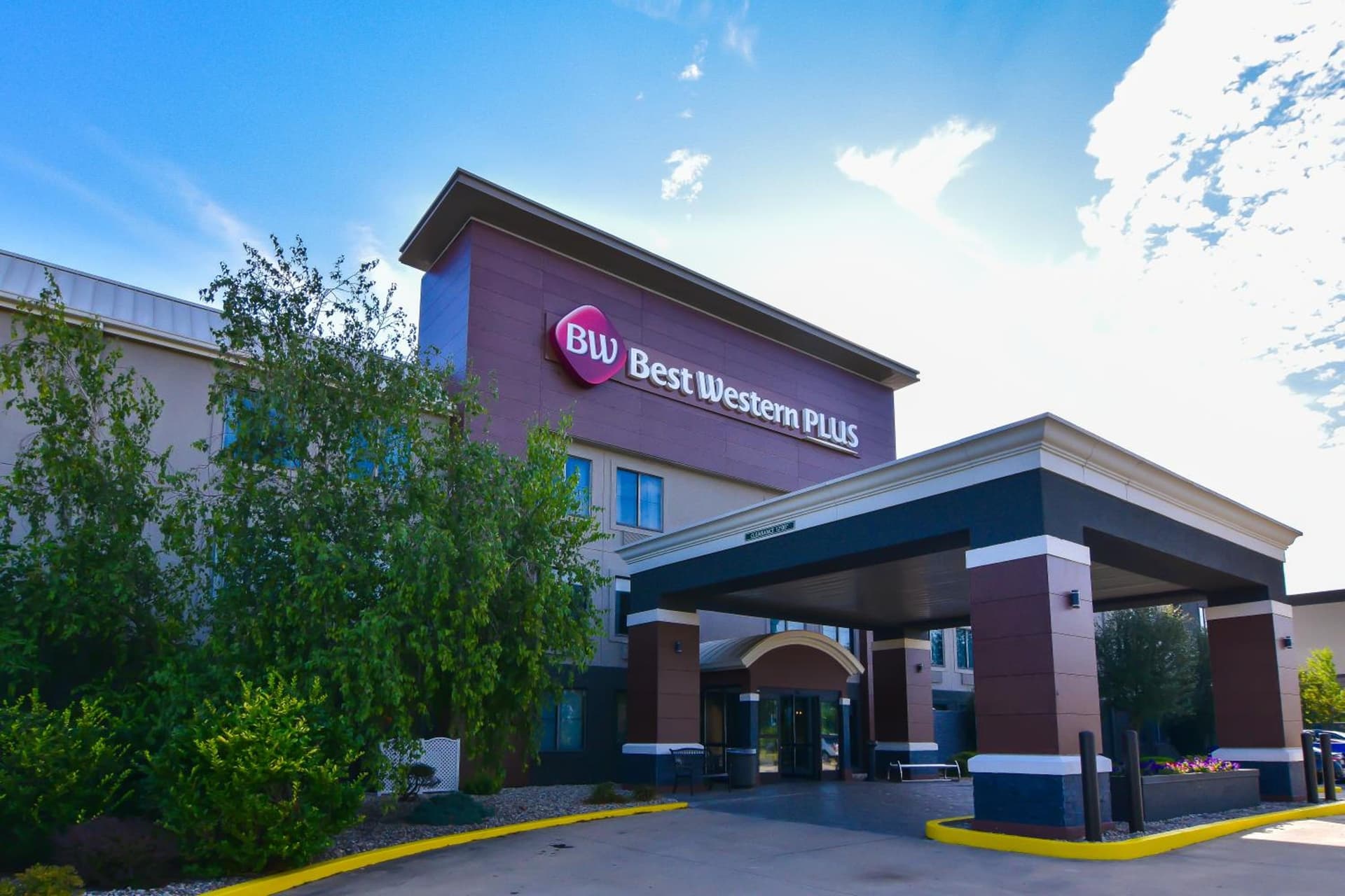 Best Western Plus Lafayette Hotel University Area featured exterior or lobby in Lafayette, IN — similar hotel
