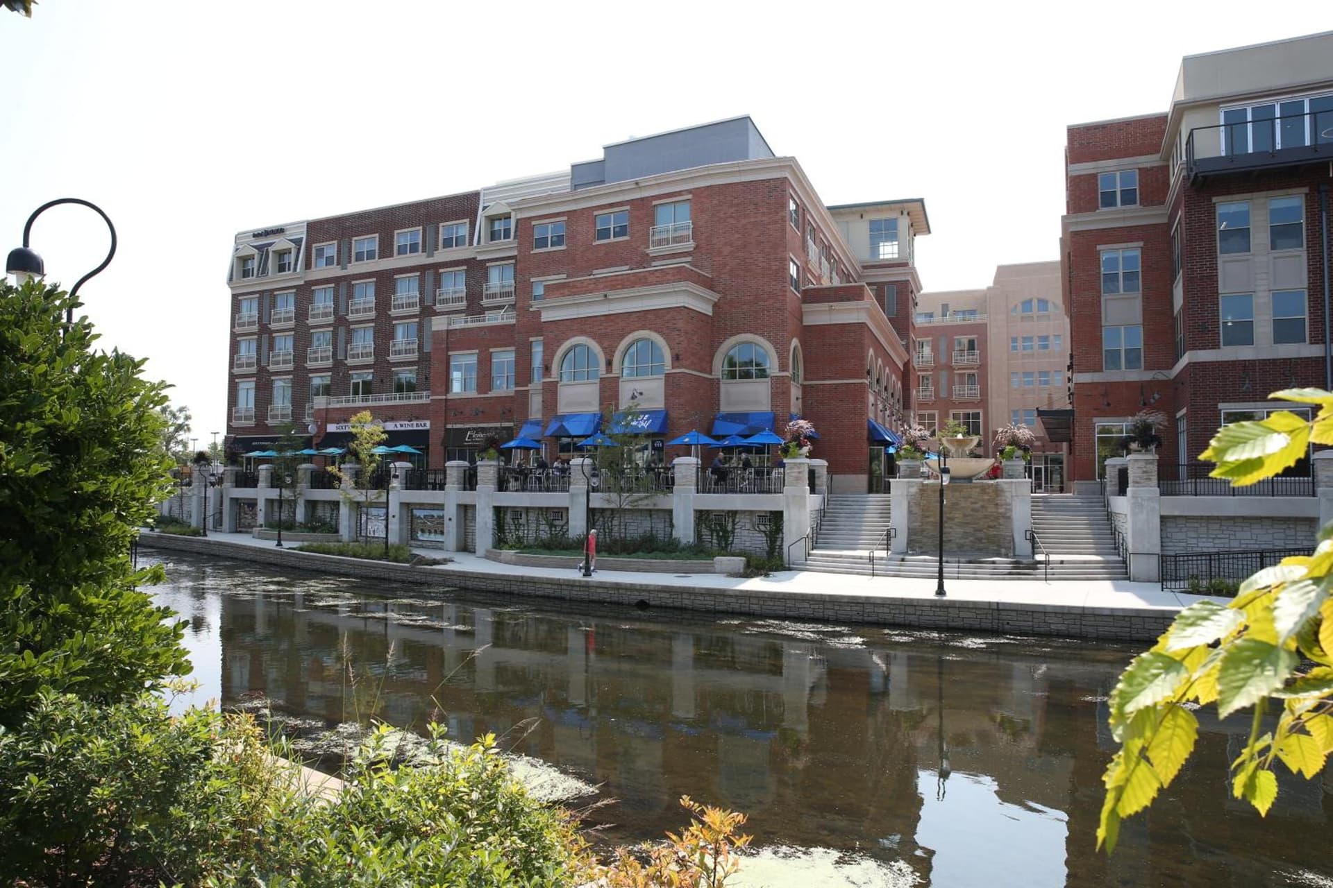 Hotel Indigo Naperville Riverwalk by IHG gallery photo in Naperville, IL — image 25