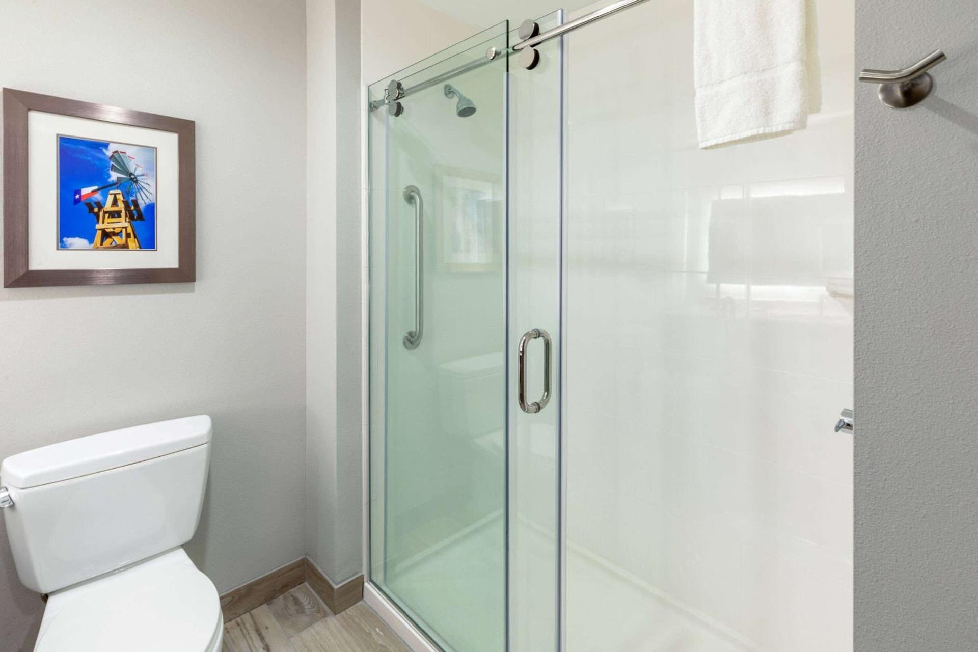 La Quinta Inn & Suites by Wyndham Round Rock near Kalahari gallery photo in Round Rock, TX — image 14