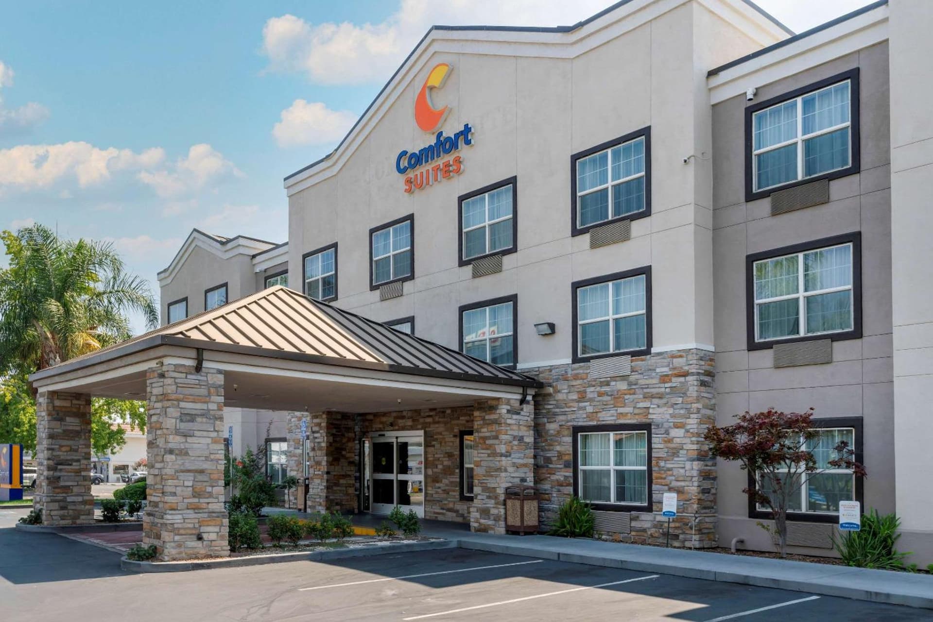 Comfort Suites Downtown Sacramento — hotel in Sacramento, California