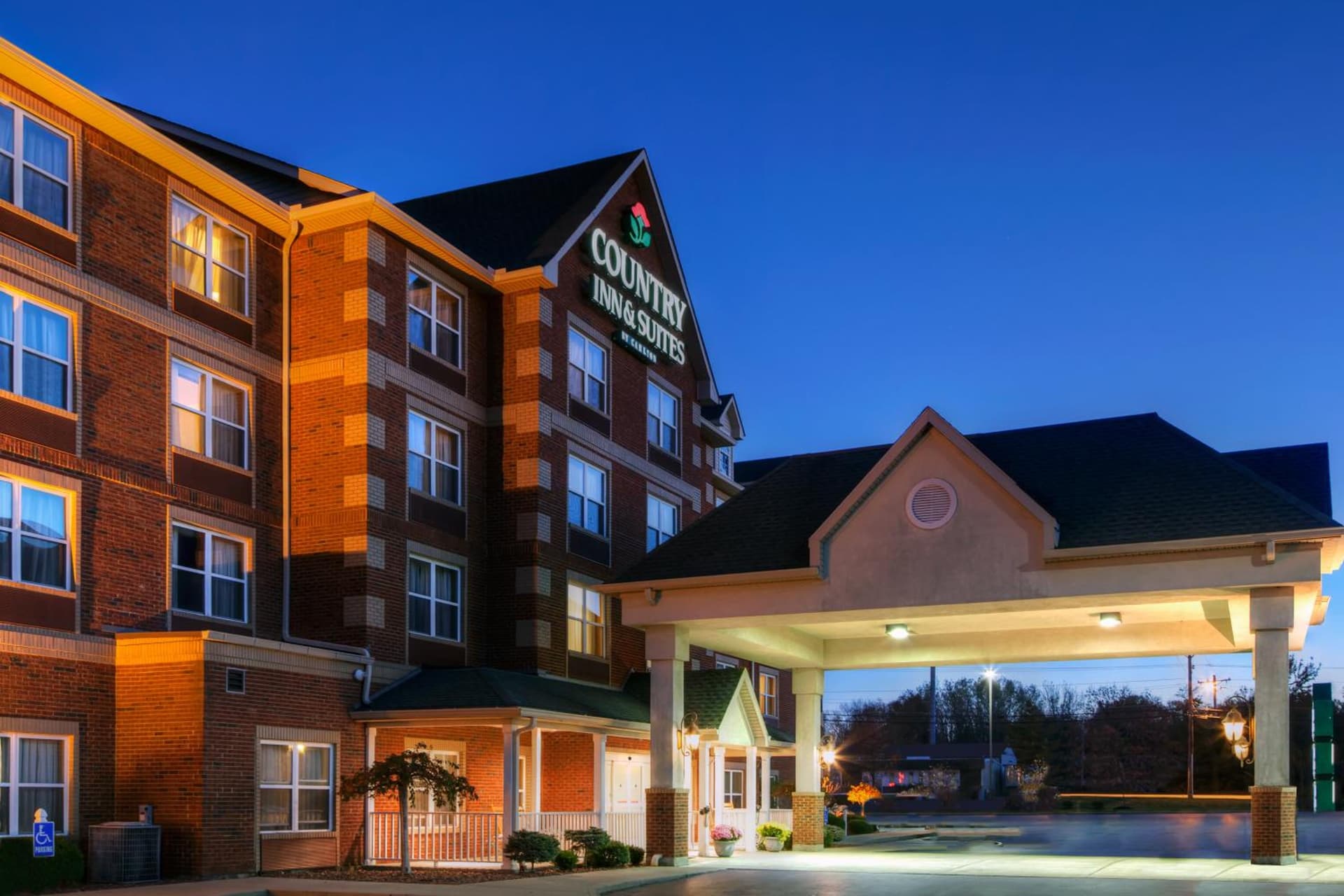 Country Inn & Suites by Radisson, Cincinnati Airport, KY gallery photo in Hebron, KY — image 22