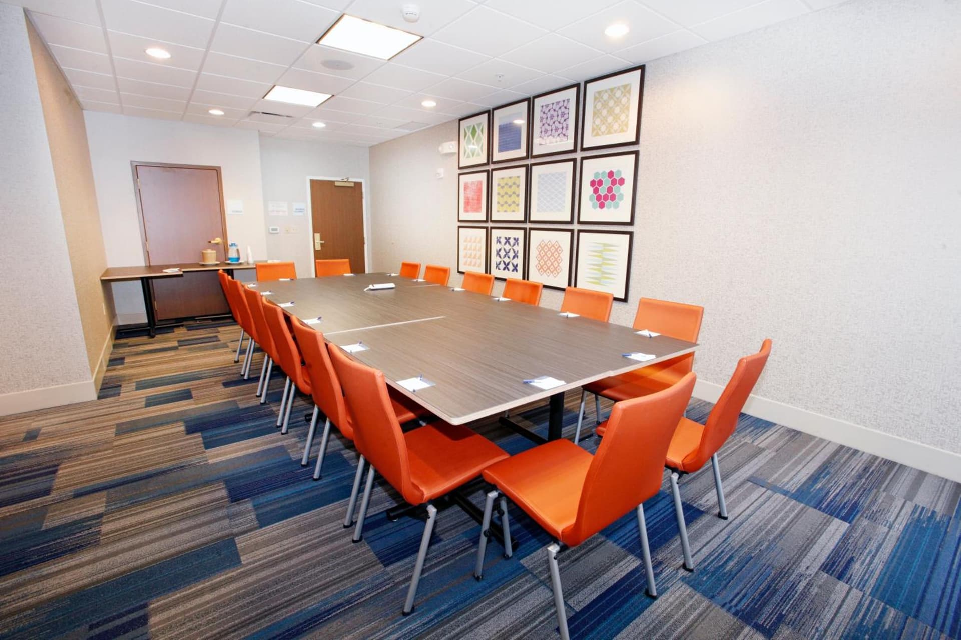 Holiday Inn Express & Suites Bethlehem Airport-Allentown Area gallery photo in Bethlehem, PA — image 6