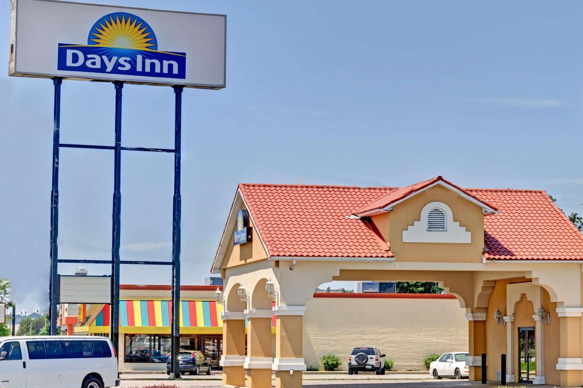 Days Inn by Wyndham Louisville Airport Fair and Expo Center property views in Louisville, KY — gallery photo 3