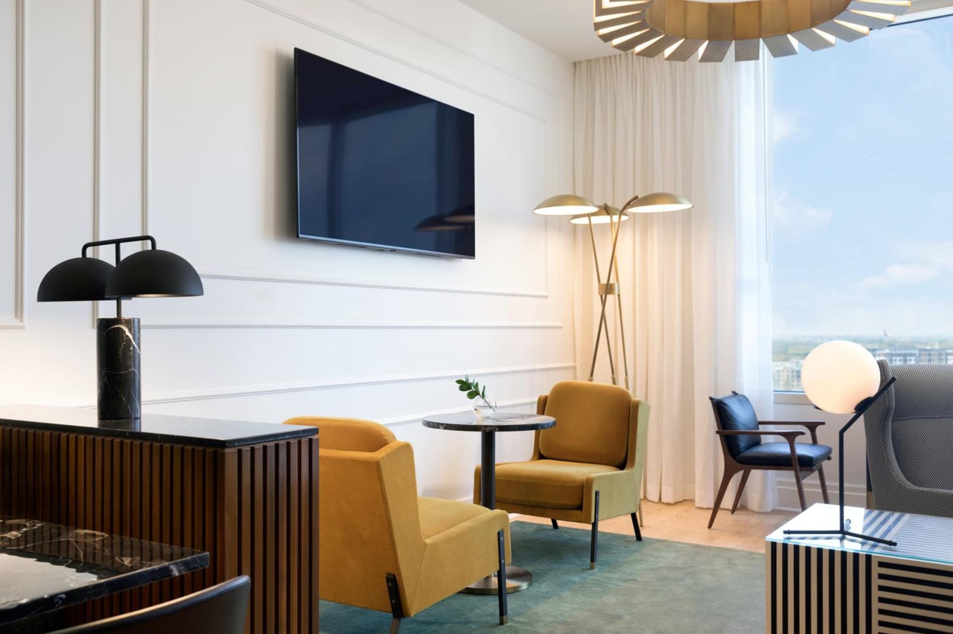 Omni Austin Hotel Downtown property views in Austin, TX — gallery photo 3