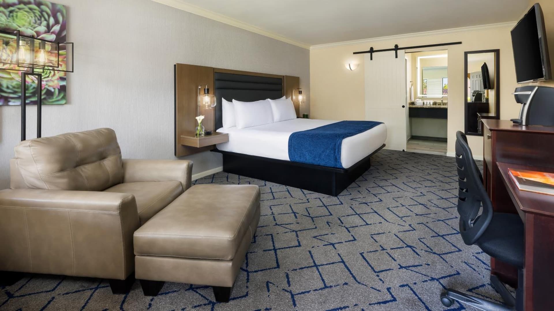 Kimpton Miralina Resort and Villas by IHG gallery photo in Scottsdale, AZ — image 21
