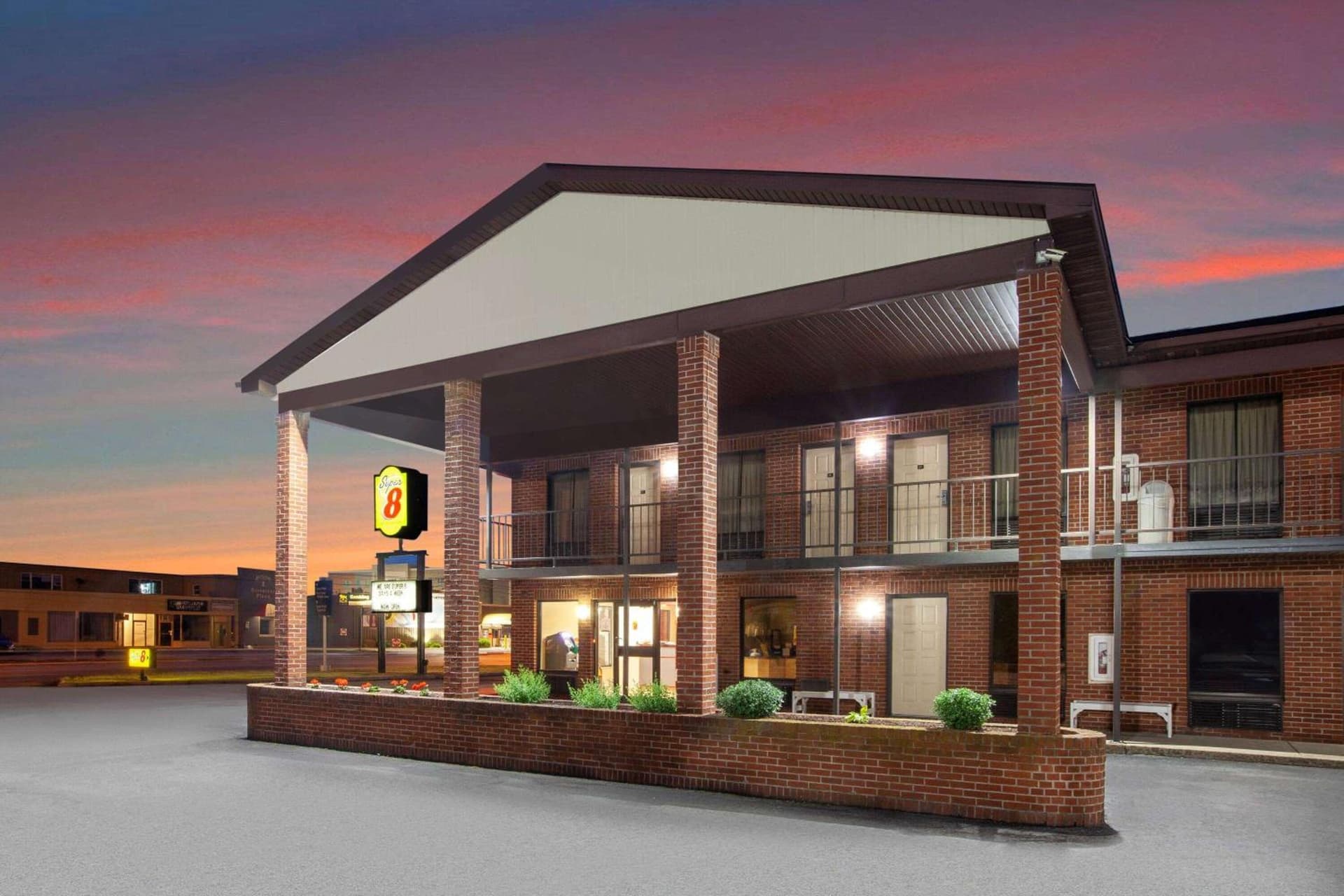 Super 8 by Wyndham Sandusky featured exterior or lobby in Sandusky, OH — similar hotel