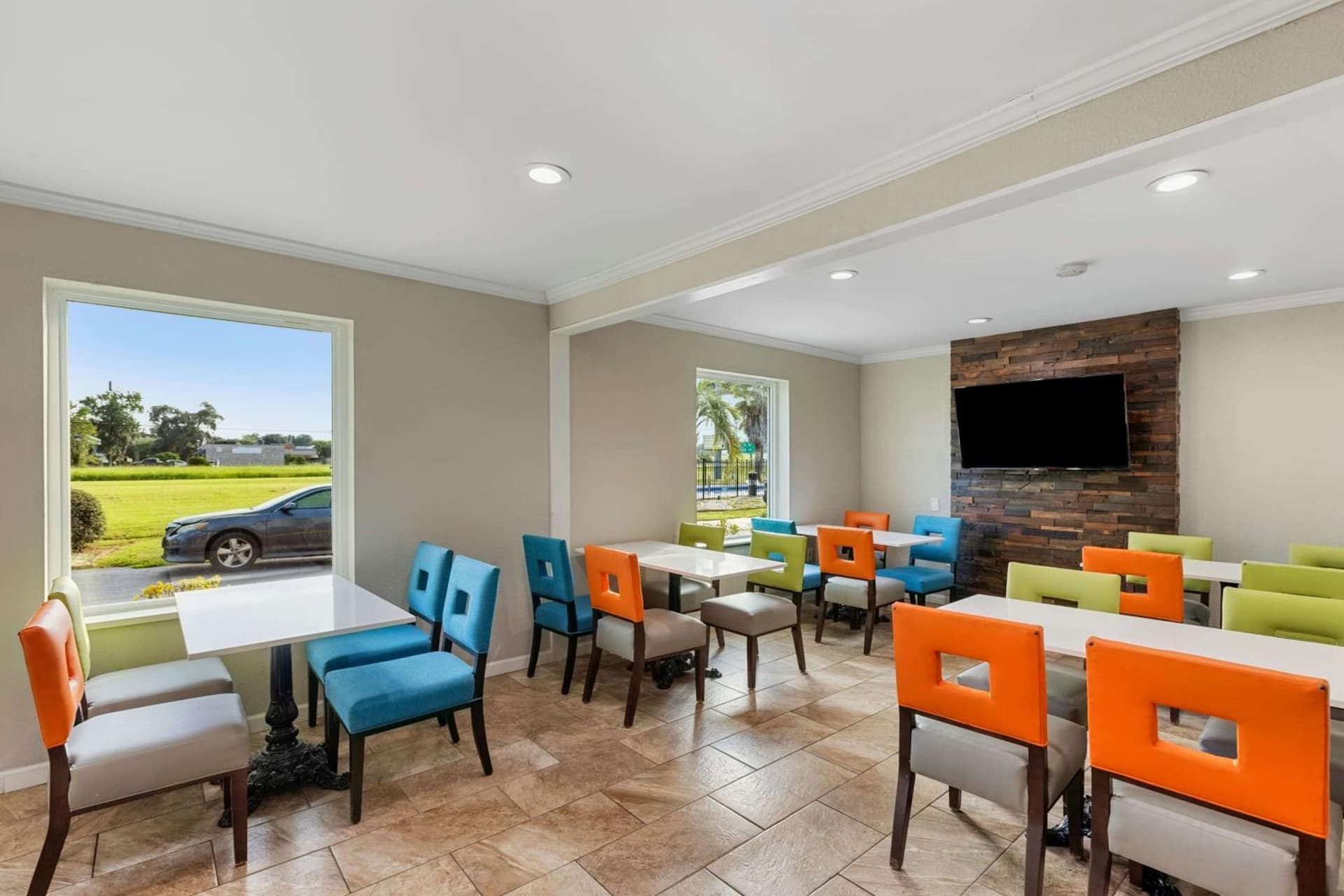 Days Inn by Wyndham Savannah Gateway I-95 gallery photo in Savannah, GA — image 21