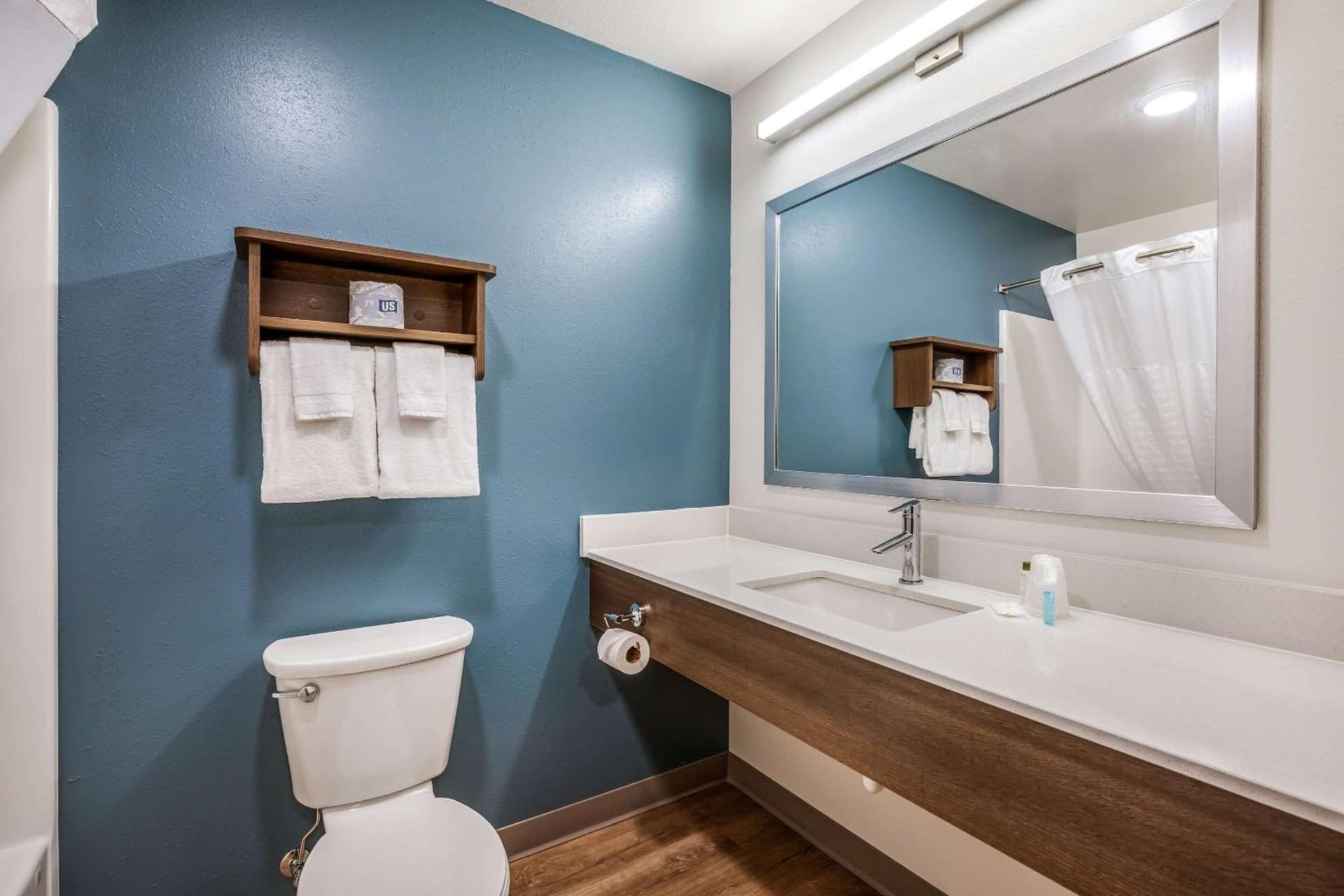 WoodSpring Suites Elgin - Chicago gallery photo in Elgin, IL — image 34