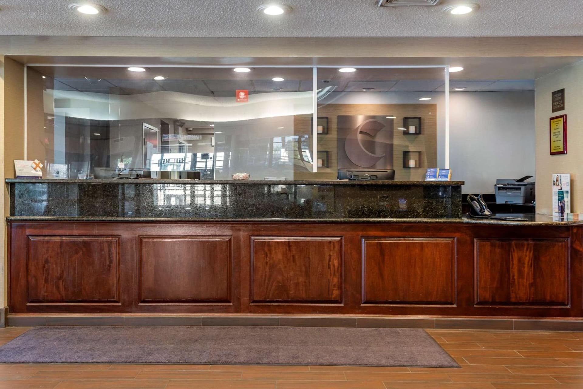 Comfort Suites Bethlehem Near Lehigh University and LVI Airport interior in Bethlehem, PA — gallery photo 2