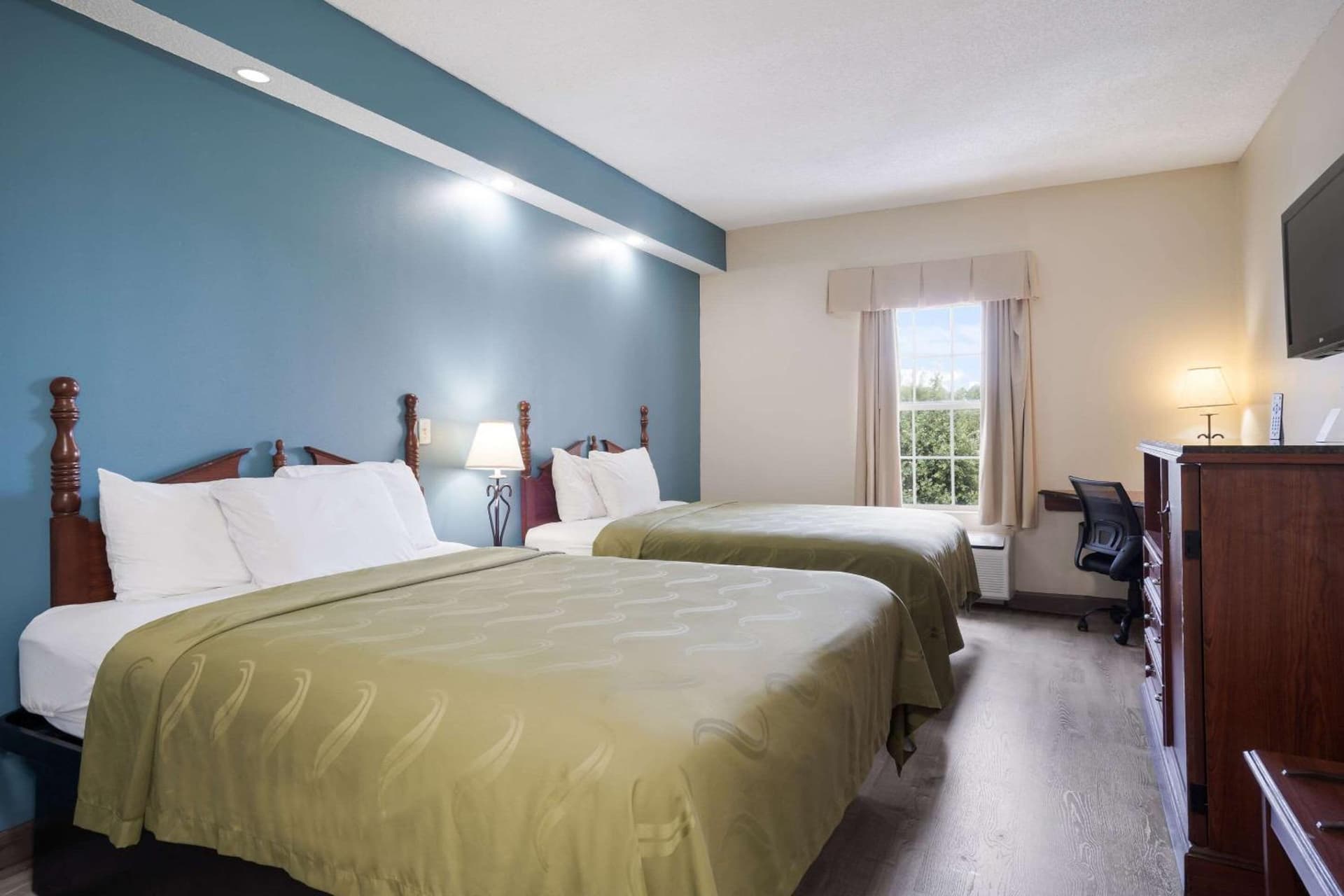 Quality Inn Wilmington gallery photo in Wilmington, NC — image 25
