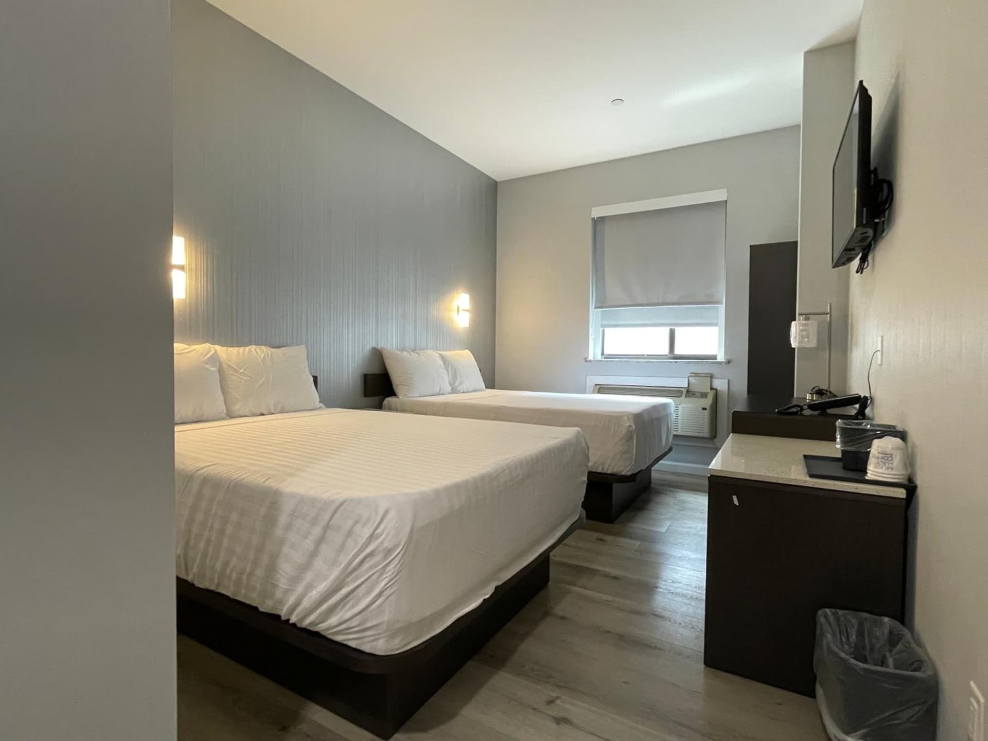 King Hotel Brooklyn Sunset Park gallery photo in Brooklyn, NY — image 6