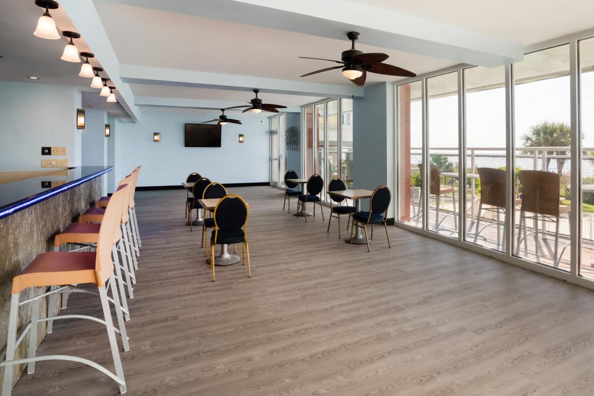Palette Resort Myrtle Beach gallery photo in Myrtle Beach, SC — image 17