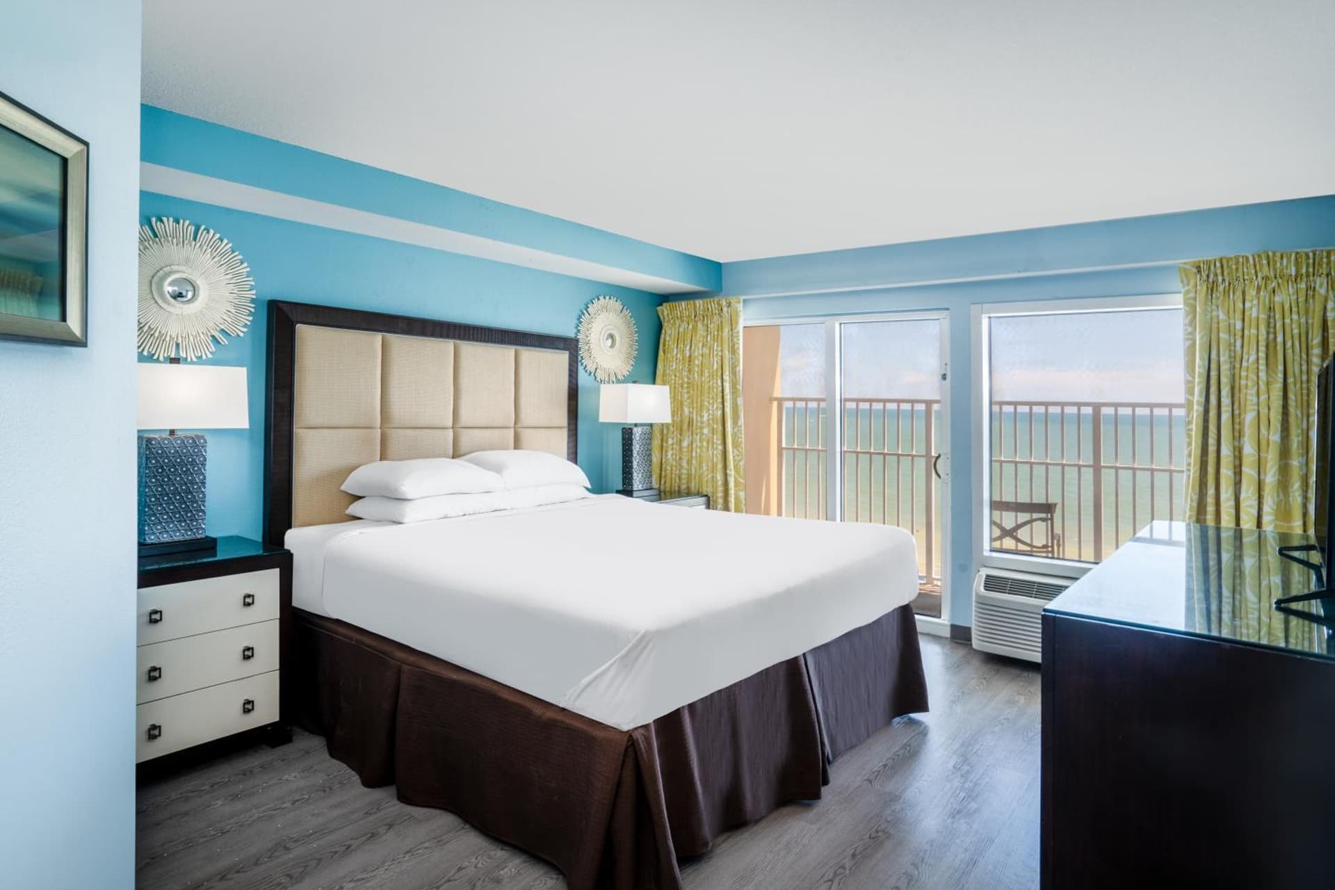 Palette Resort Myrtle Beach property views in Myrtle Beach, SC — gallery photo 3