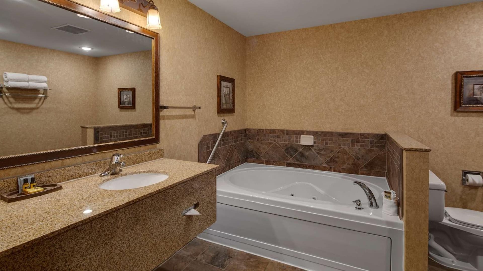 Best Western Plus Kelly Inn and Suites gallery photo in Fargo, ND — image 27