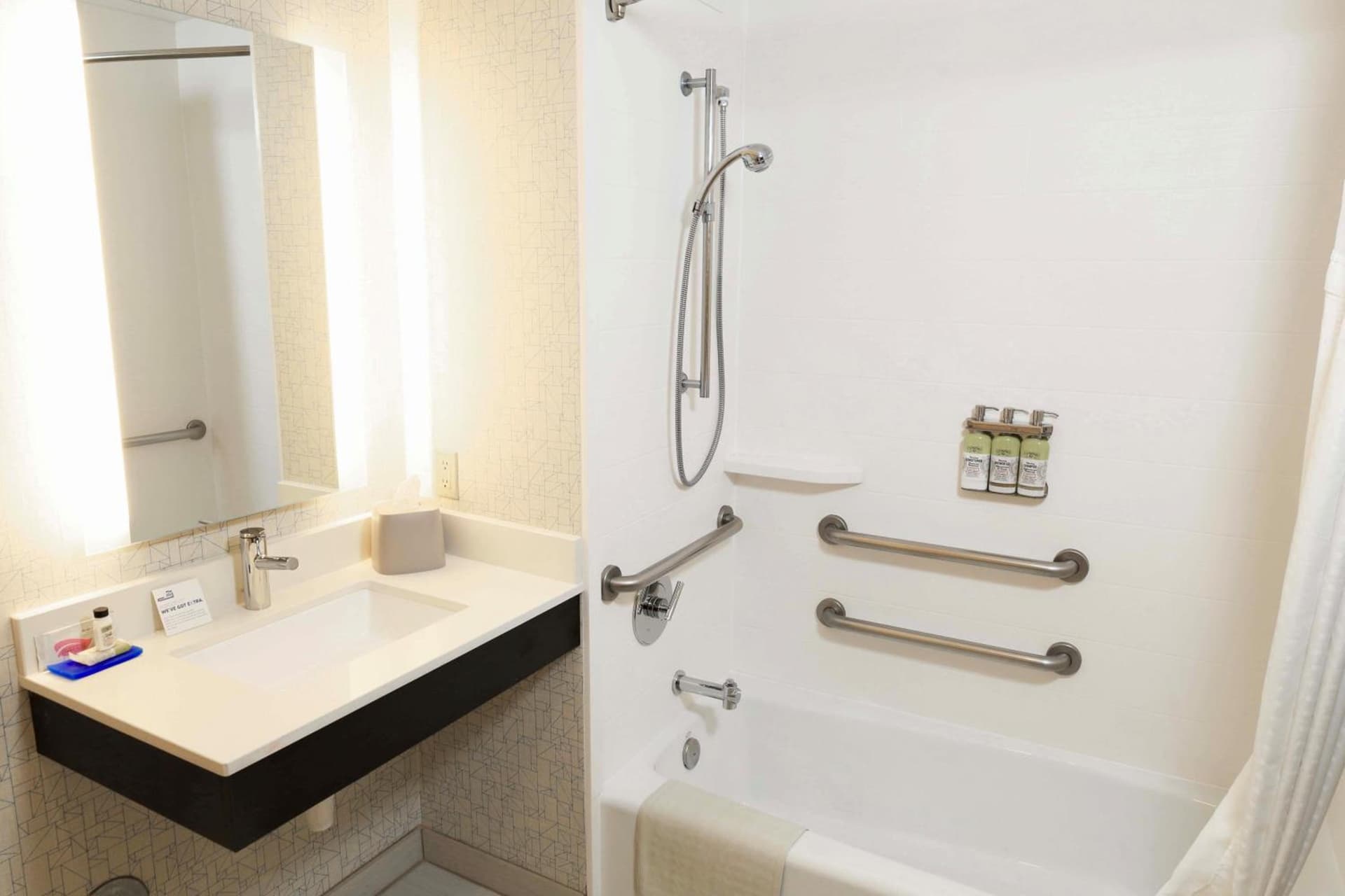 Holiday Inn Express Hotel & Suites Napa Valley-American Canyon by IHG gallery photo in American Canyon, CA — image 22