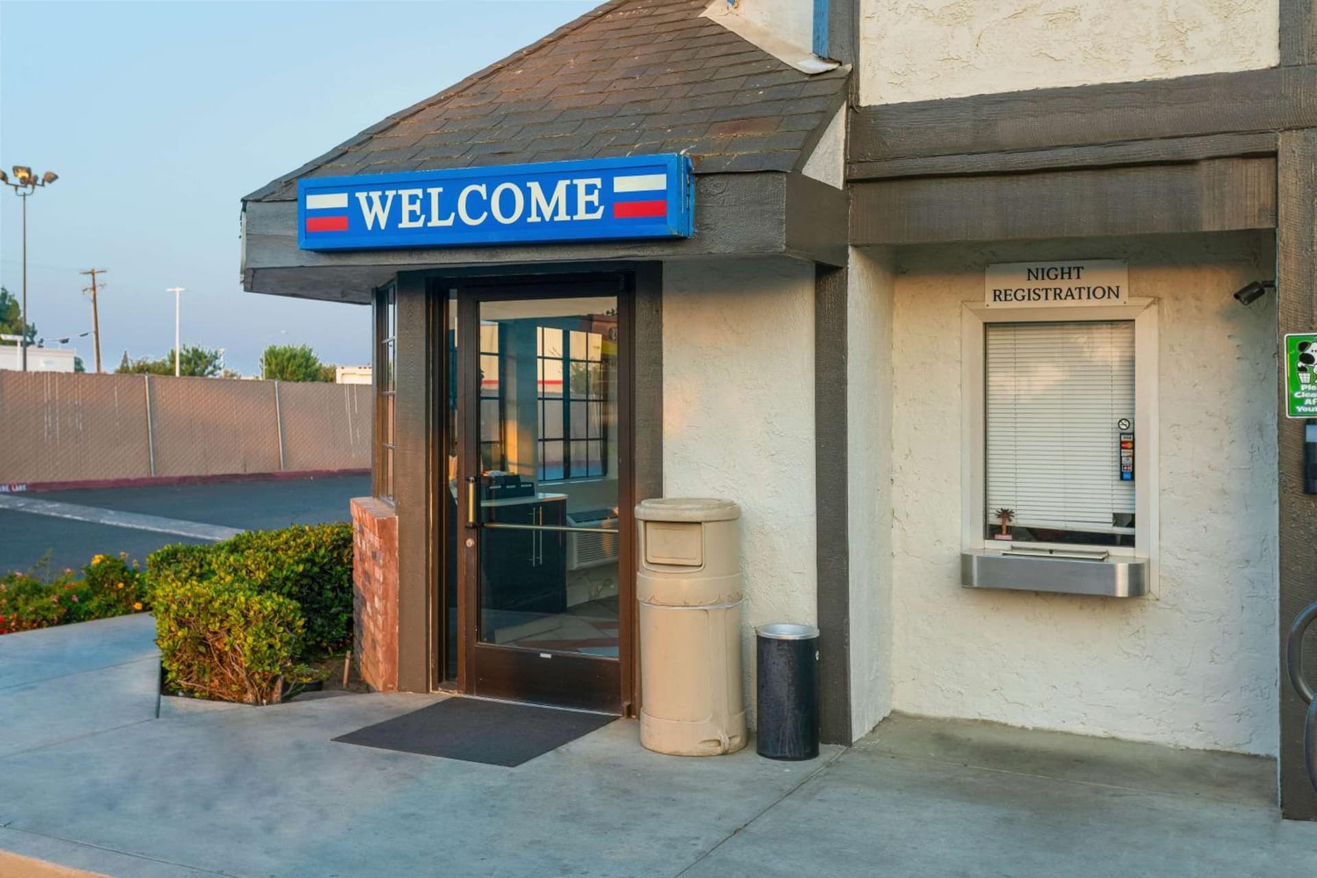 Motel 6-Merced, CA - North interior in Merced, CA — gallery photo 2