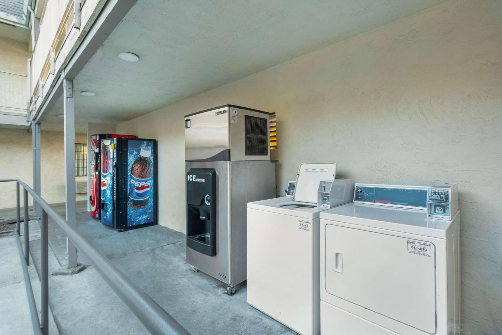 Motel 6-Merced, CA - North gallery photo in Merced, CA — image 6