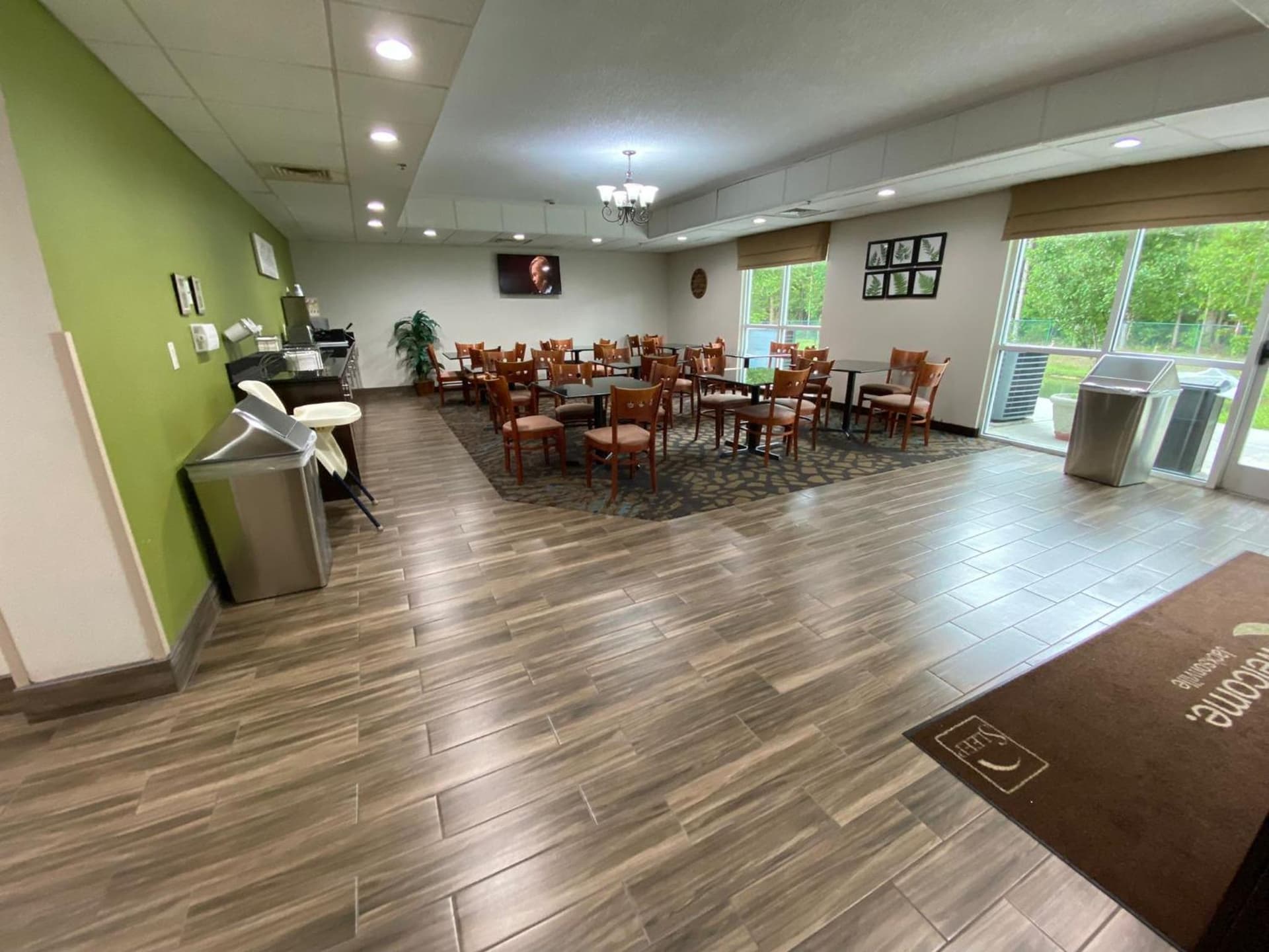 Sleep Inn & Suites Jacksonville near Camp Lejeune gallery photo in Jacksonville, NC — image 27