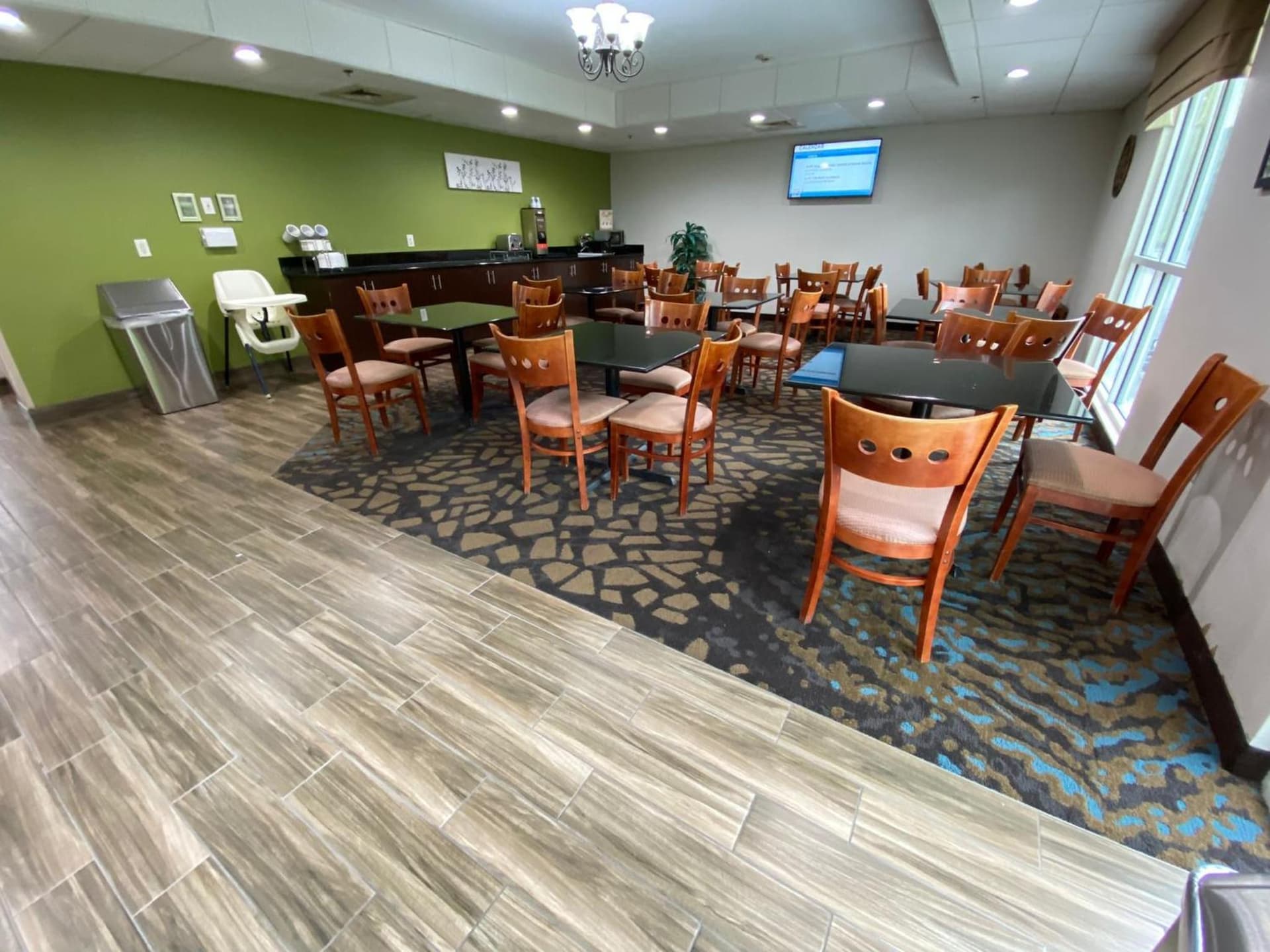 Sleep Inn & Suites Jacksonville near Camp Lejeune gallery photo in Jacksonville, NC — image 32