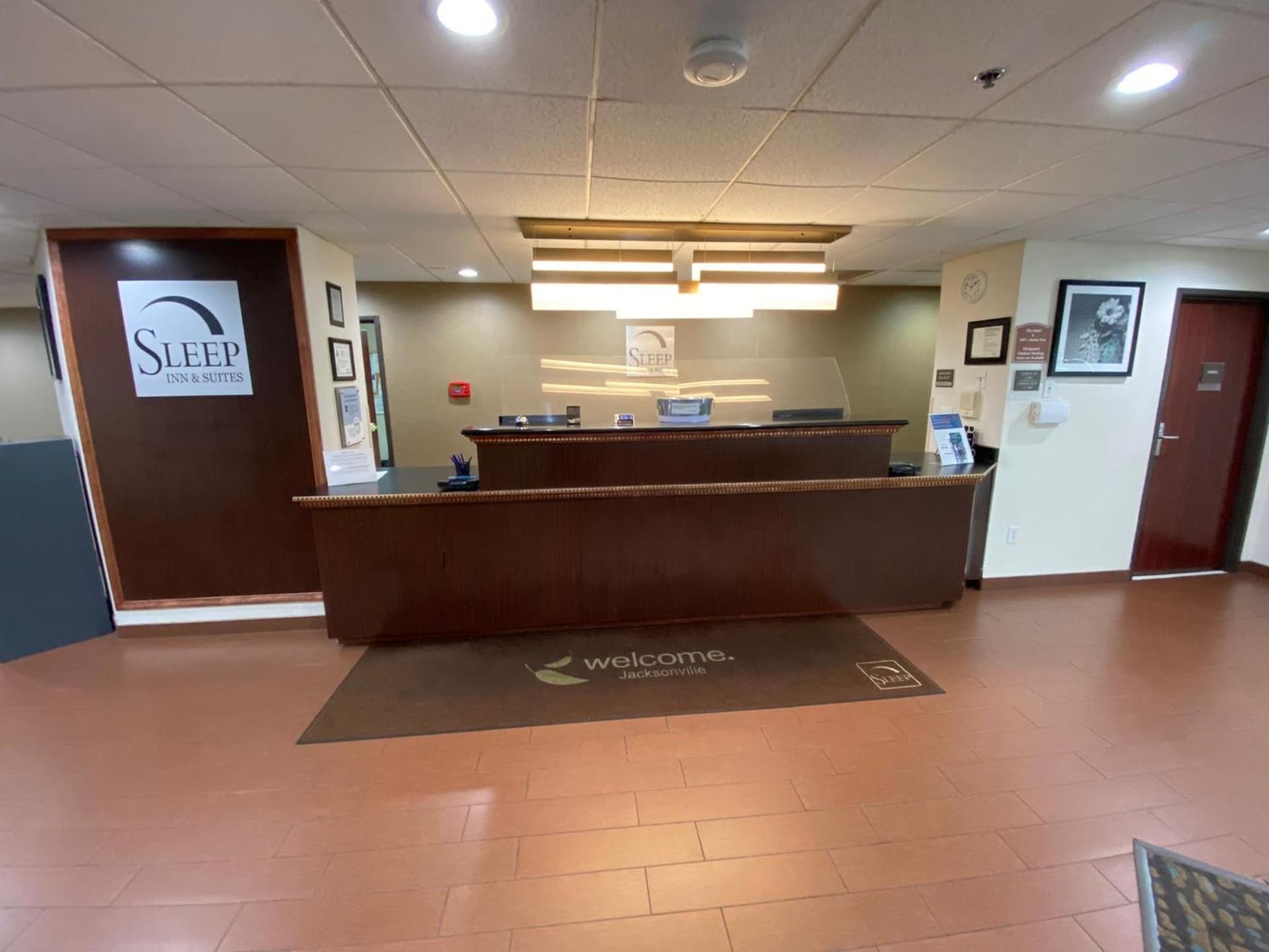 Sleep Inn & Suites Jacksonville near Camp Lejeune gallery photo in Jacksonville, NC — image 12