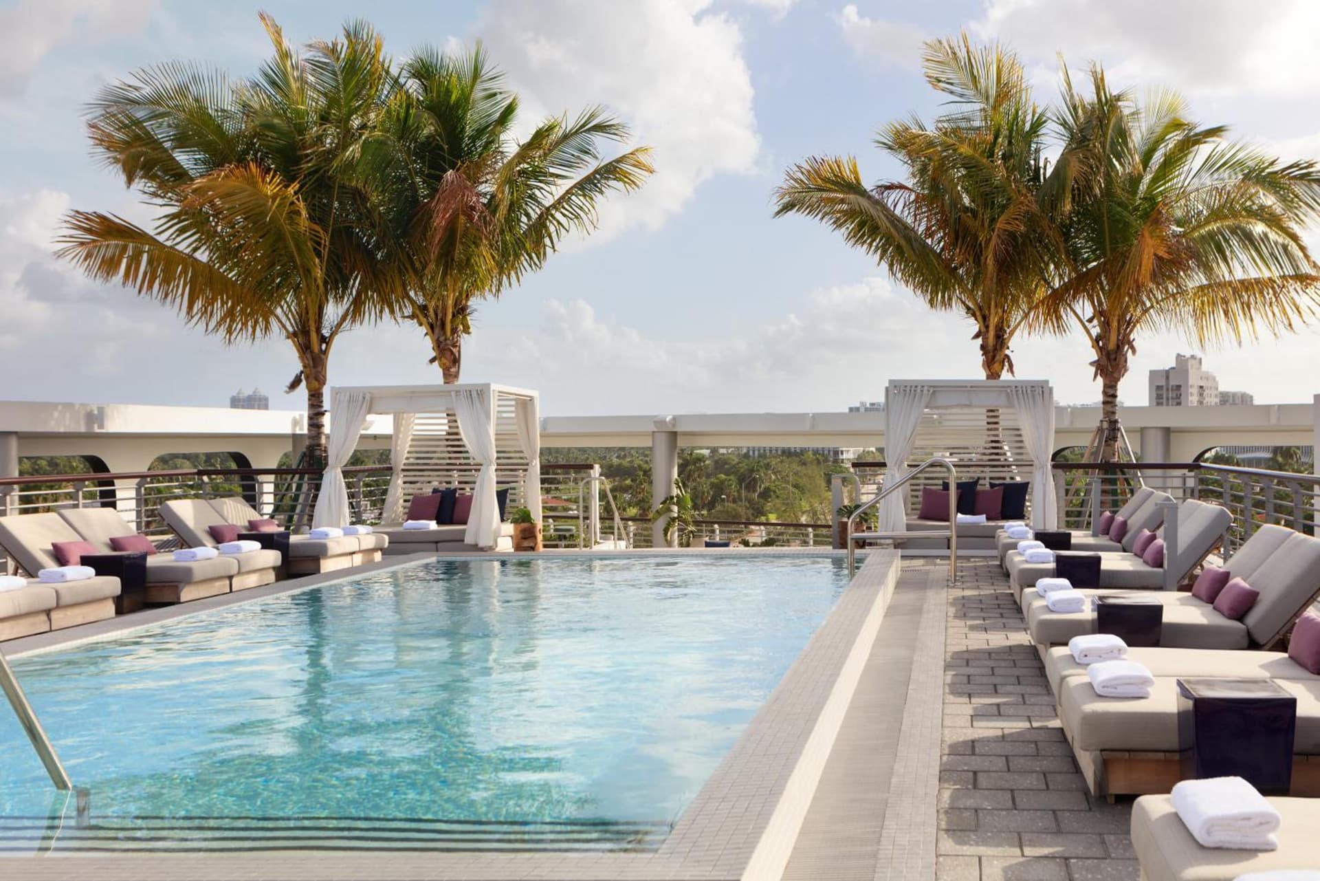 Kimpton - Hotel Palomar South Beach by IHG interior in Miami Beach, FL — gallery photo 2