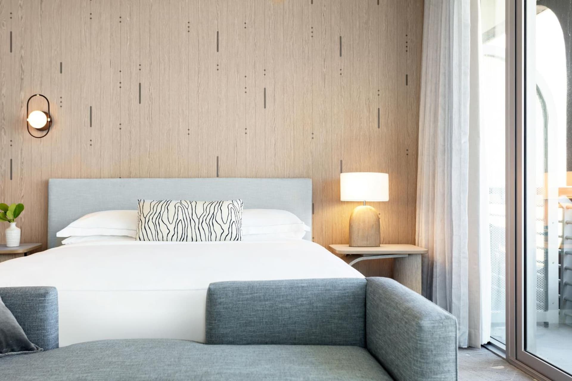 Kimpton - Hotel Palomar South Beach by IHG gallery photo in Miami Beach, FL — image 19