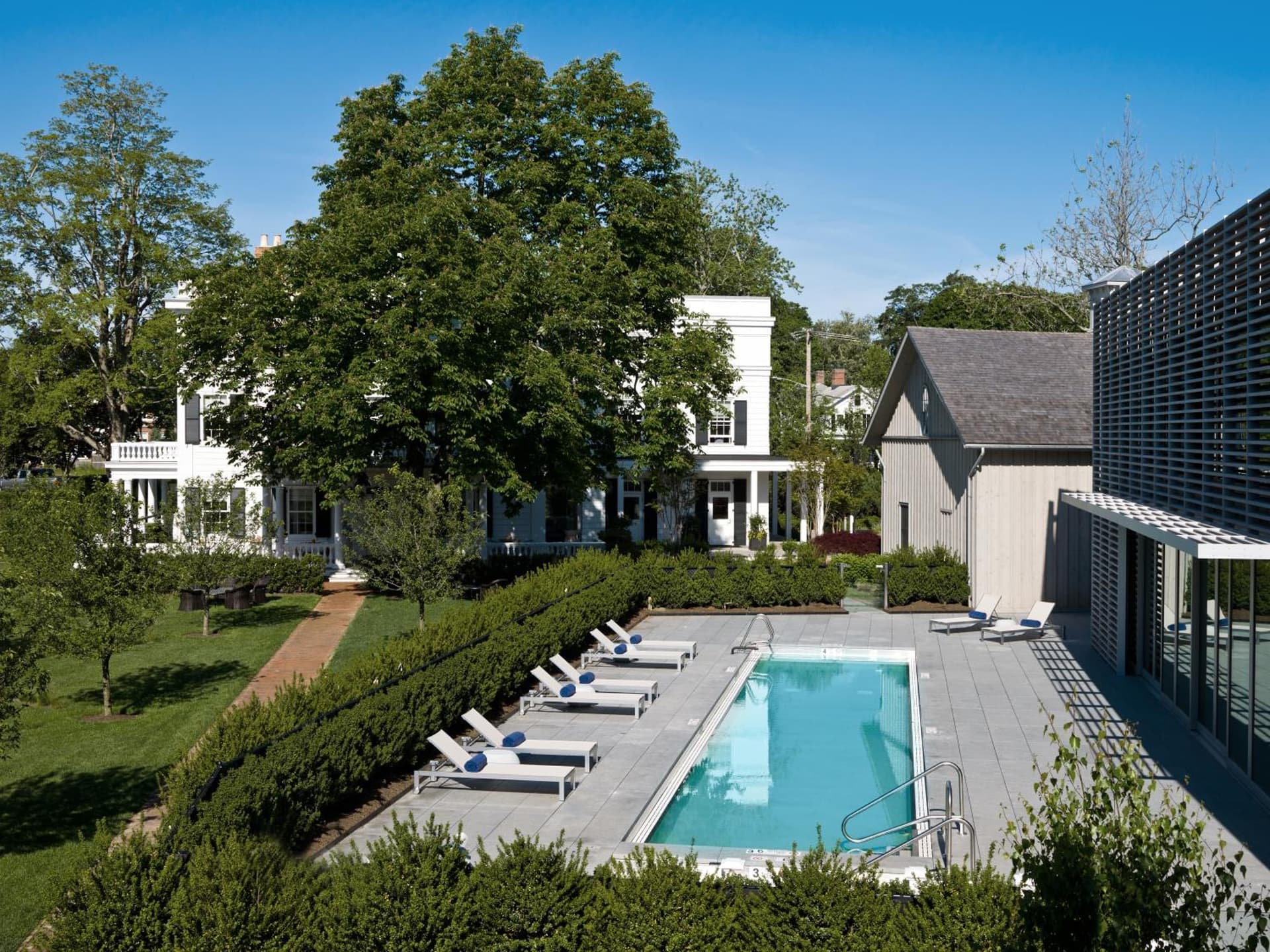 Topping Rose House interior in Bridgehampton, NY — gallery photo 2