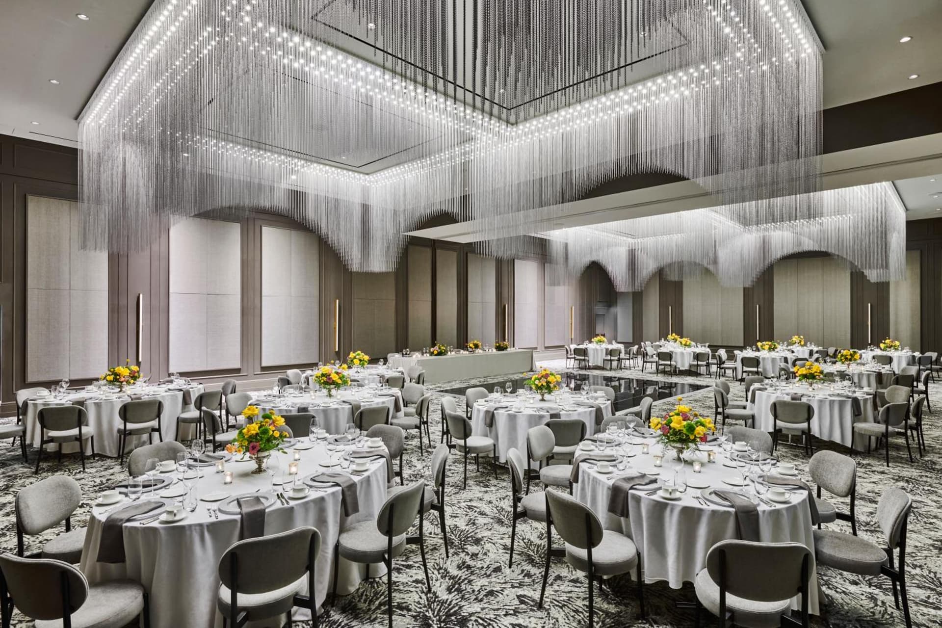 Daxton Hotel Birmingham, Curio Collection by Hilton gallery photo in Birmingham, MI — image 9