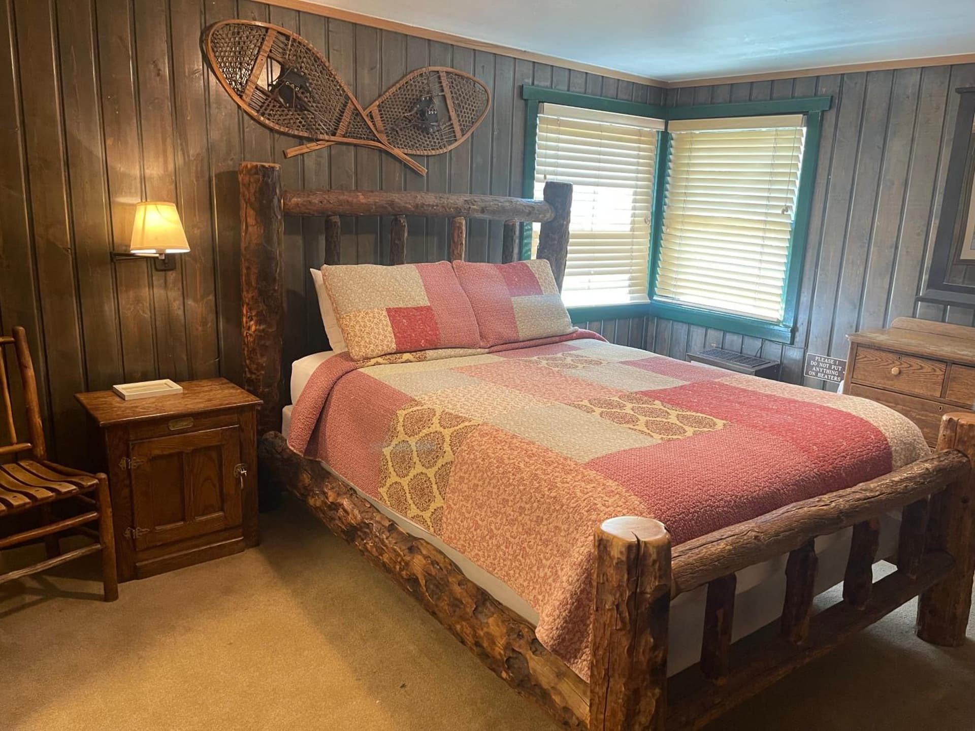 Silver Fork Lodge & Restaurant interior in Brighton, UT — gallery photo 2