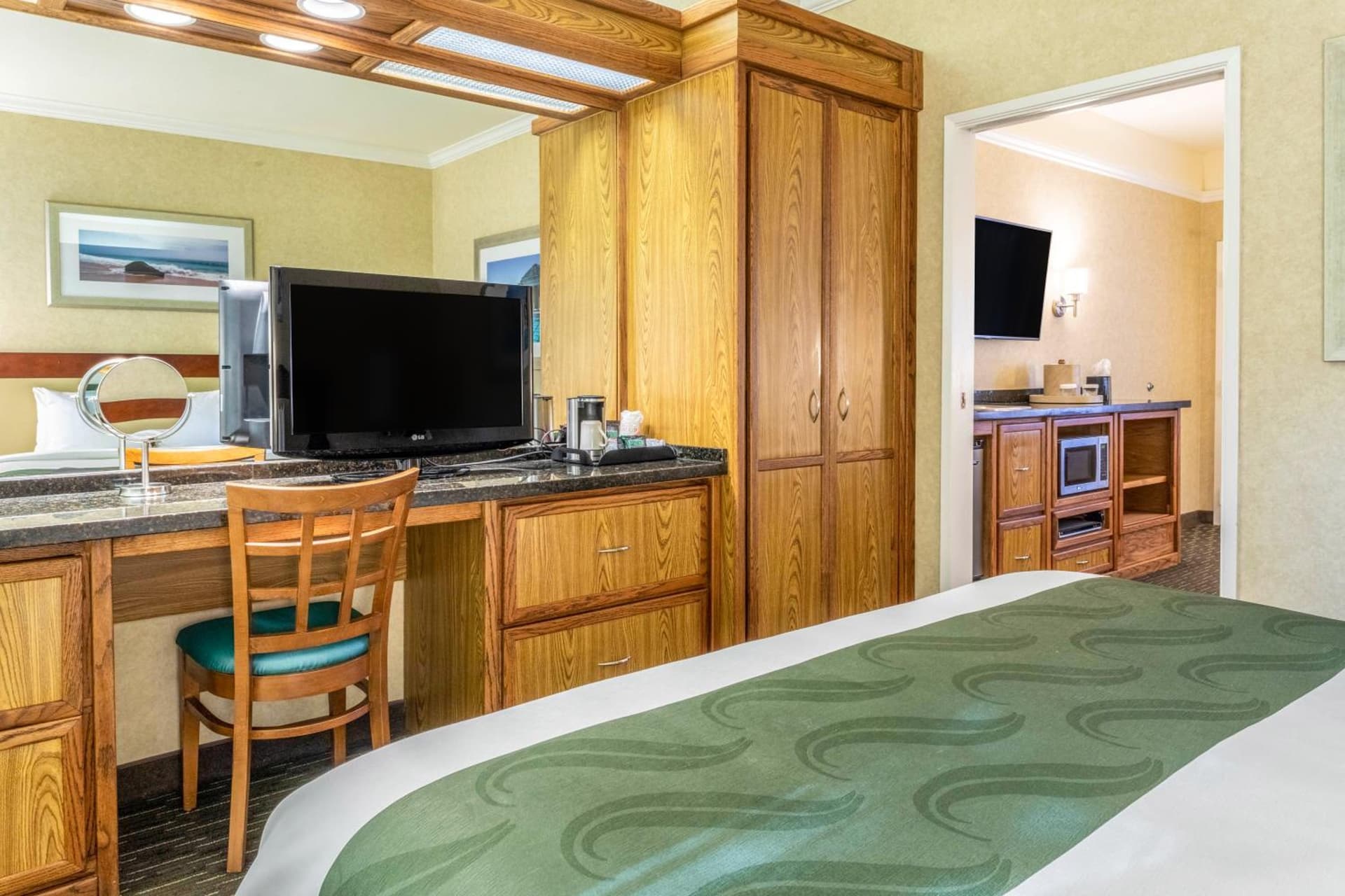 Quality Suites Downtown San Luis Obispo gallery photo in San Luis Obispo, CA — image 31