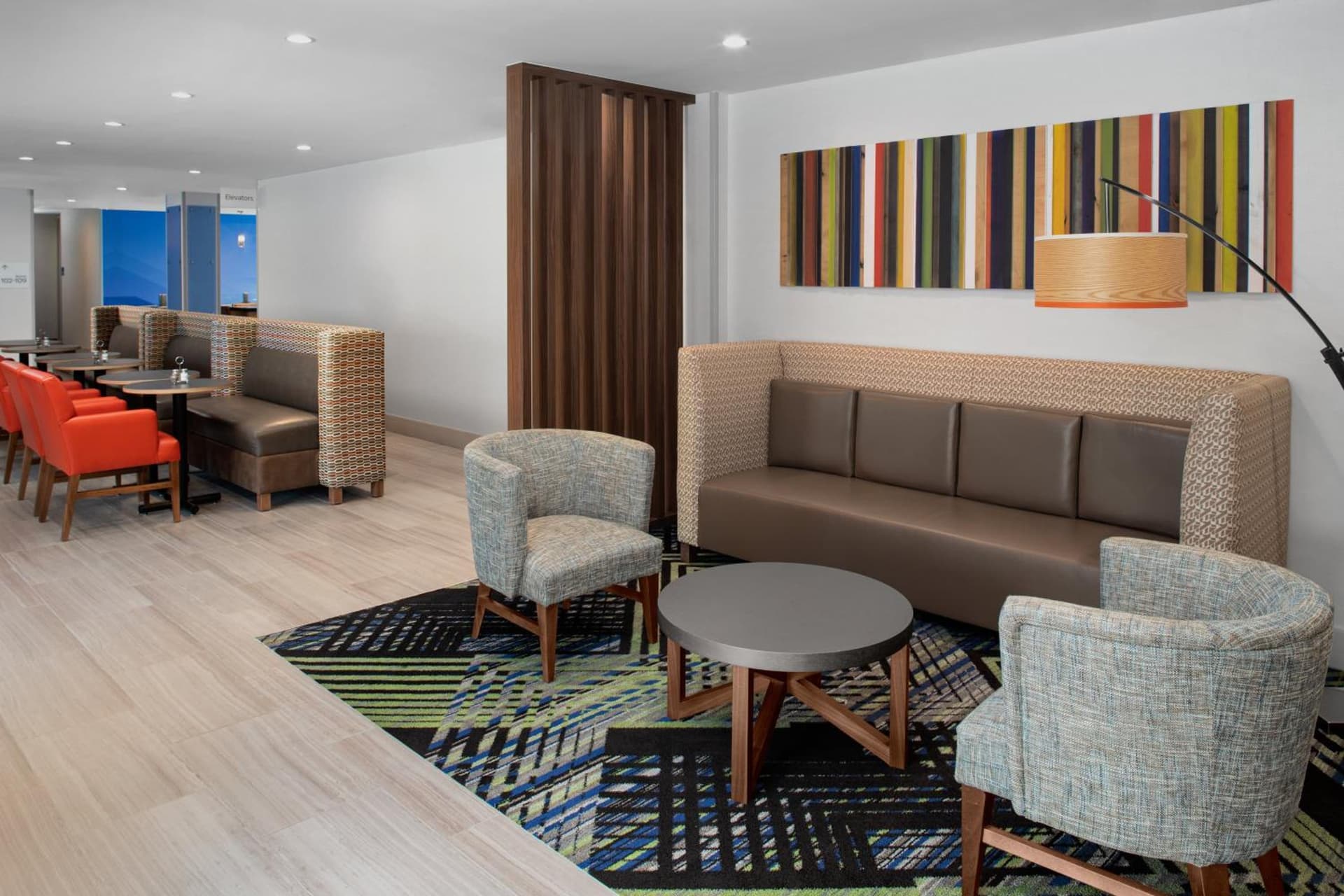 Holiday Inn Express & Suites Woodside LaGuardia Airport gallery photo in Queens, NY — image 24