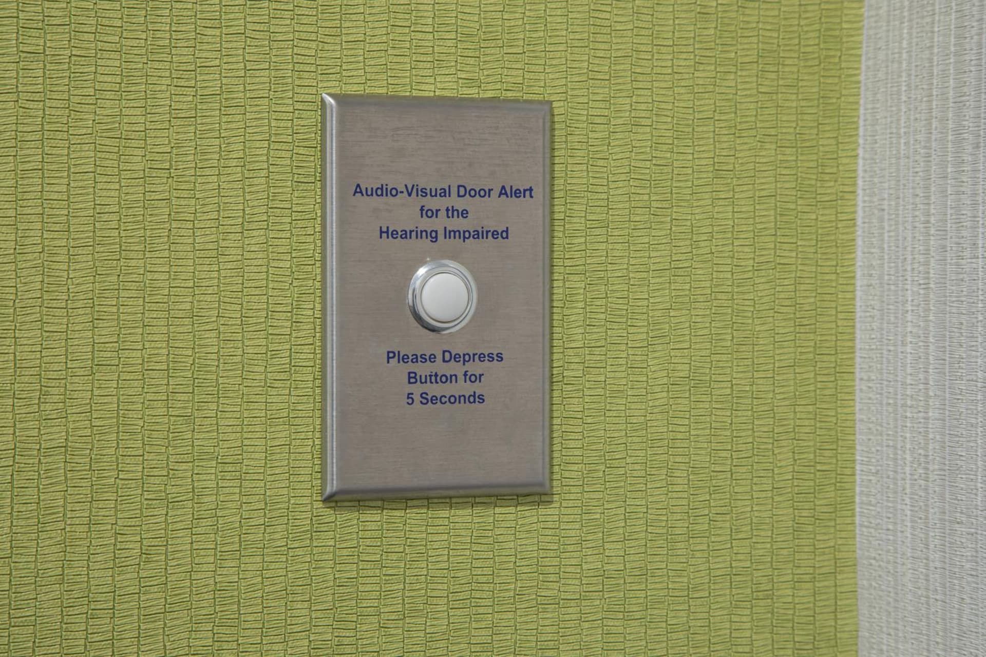 Holiday Inn Express & Suites Woodside LaGuardia Airport gallery photo in Queens, NY — image 43
